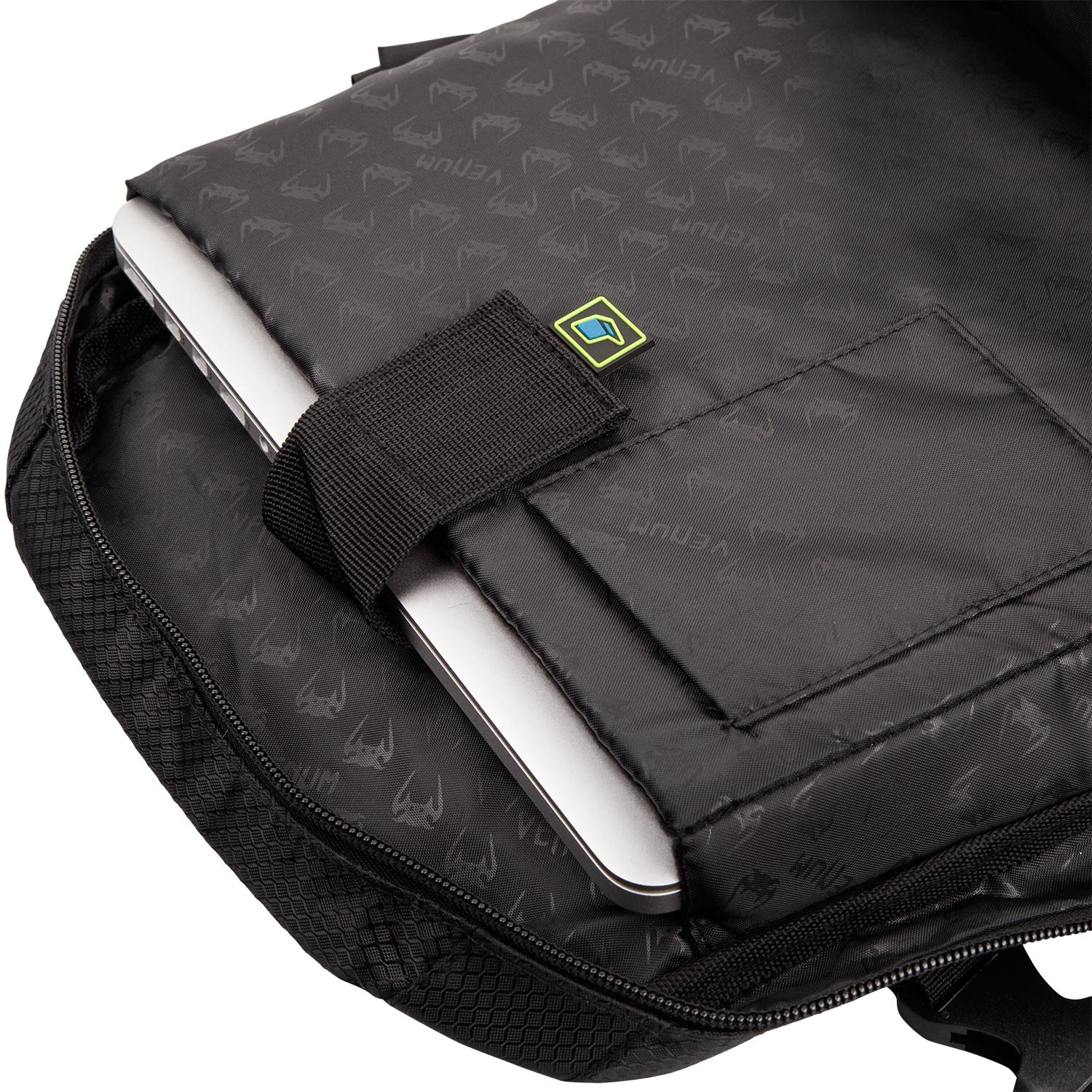 venum-challenger-pro-rucksack-schwarz-gelb-2 image 7