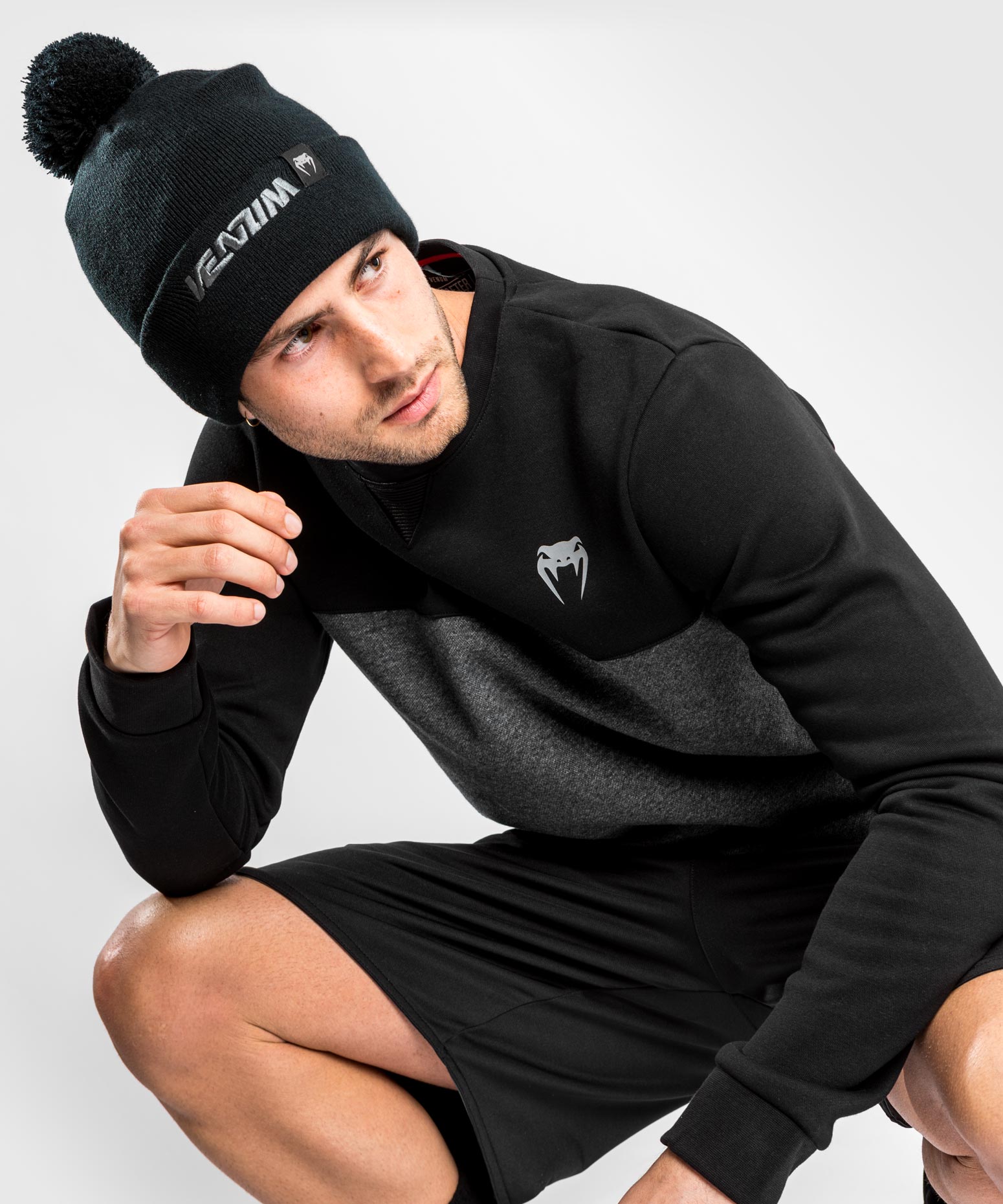 venum-connect-sl-beanie-mit-pompon-schwarz image 2