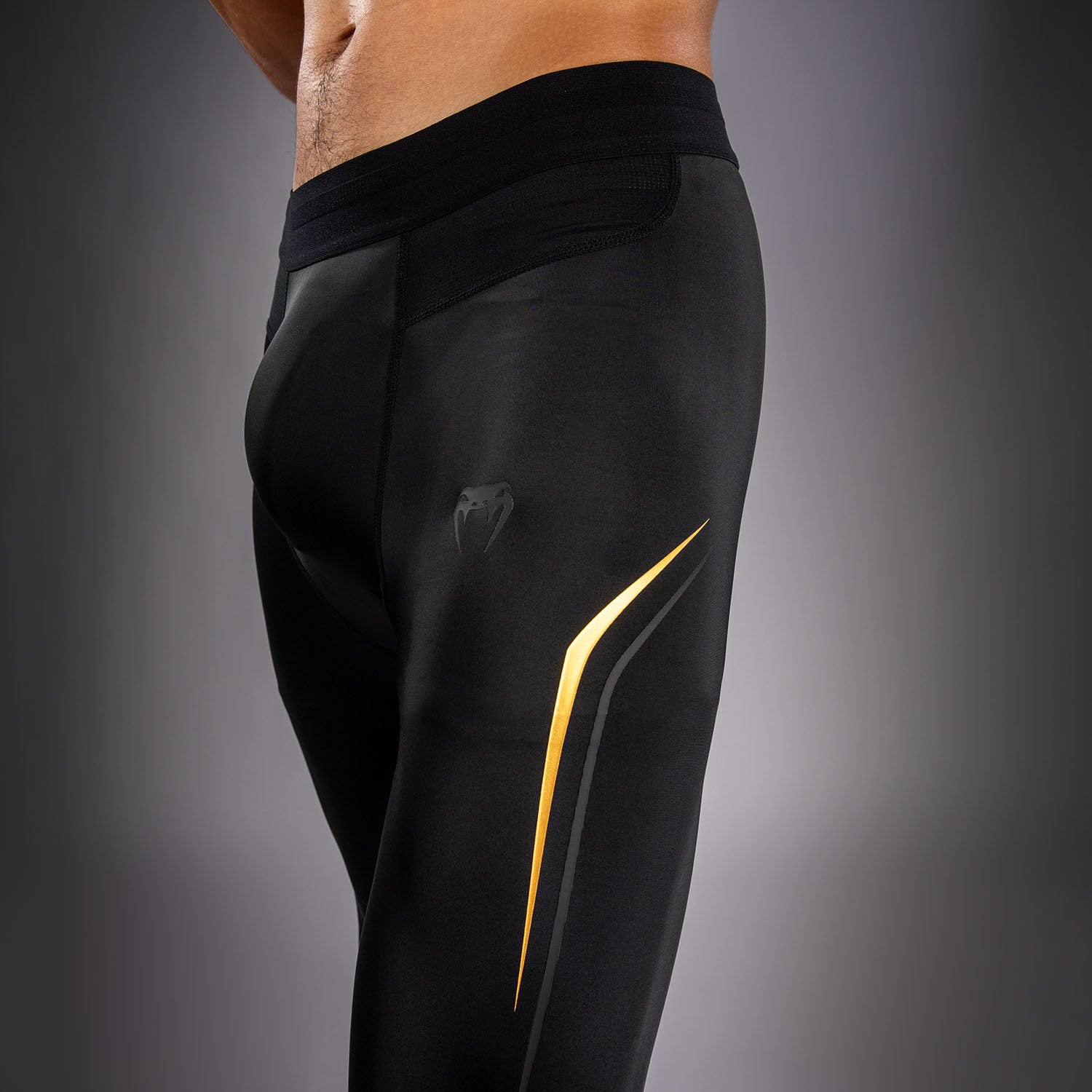 venum-g-core-spats-herren-schwarz-gold-kompressionshose-grappling image 5