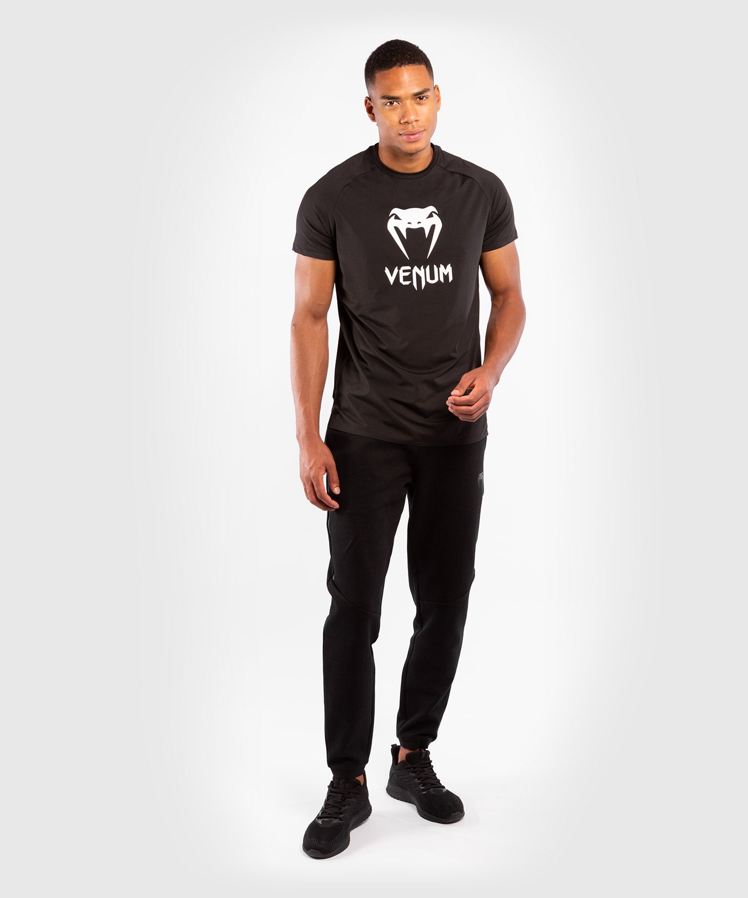venum-classic-dry-tech-t-shirt-schwarz image 2