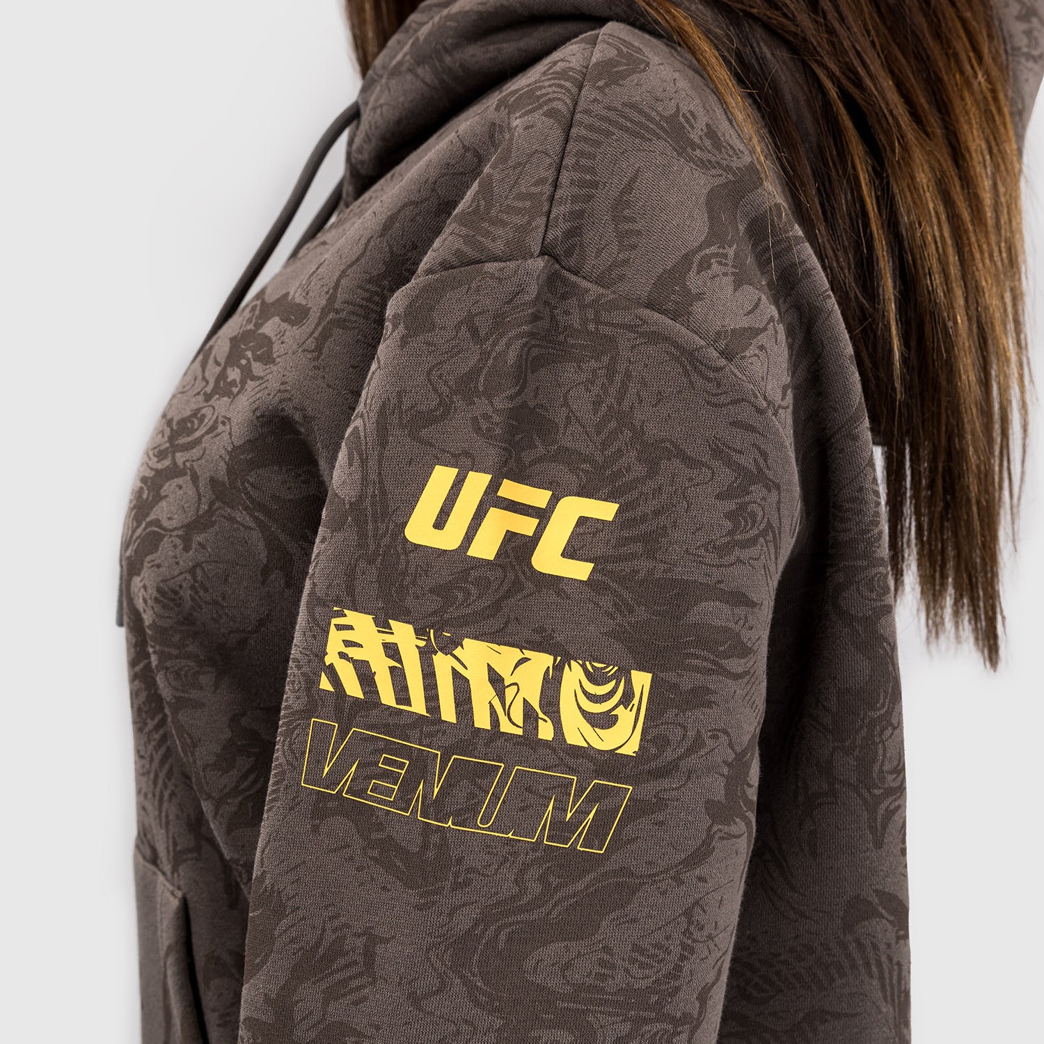 ufc-fusion-by-venum-fight-week-damen-hoodie-erdiges-braun image 6