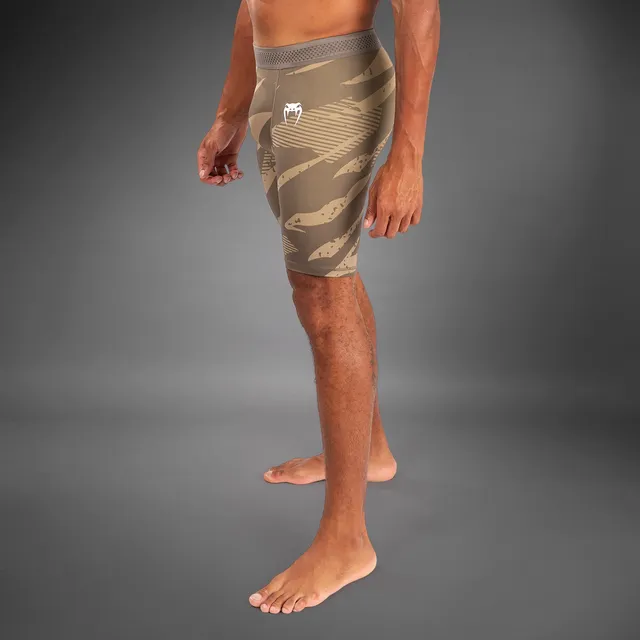 ufc-adrenaline-by-venum-fight-week-vale-tudo-shorts-herren-desert-camo image 1