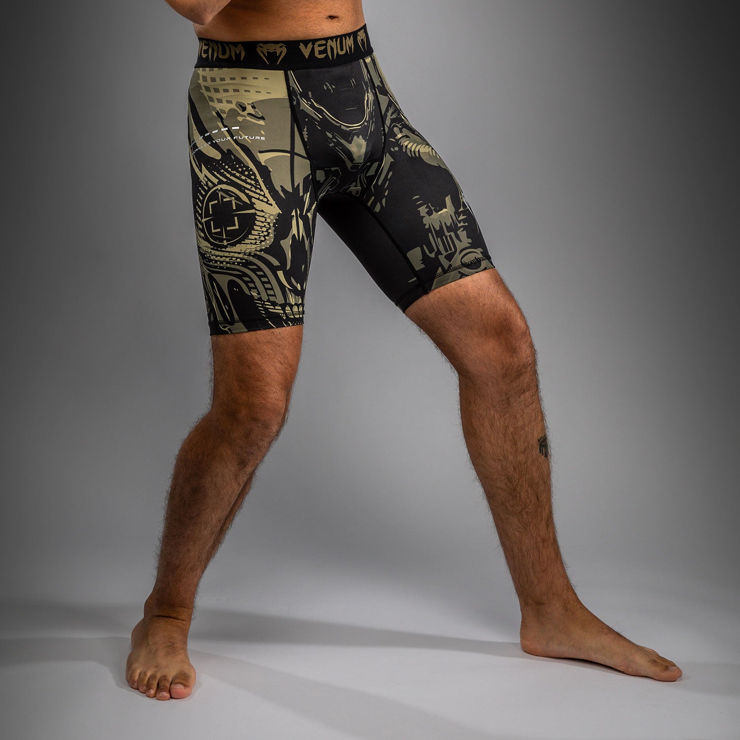 venum-invader-vale-tudo-shorts-schwarz-sand image 2