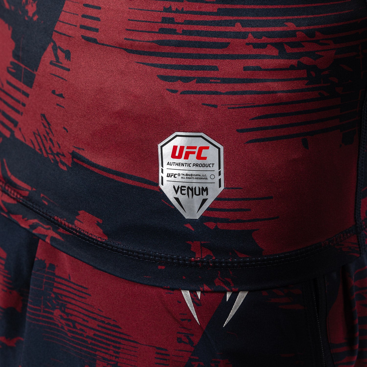 ufc-zenith-by-venum-authentic-fight-week-rashguard-kurzarm-herren-marineblau-bur image 8