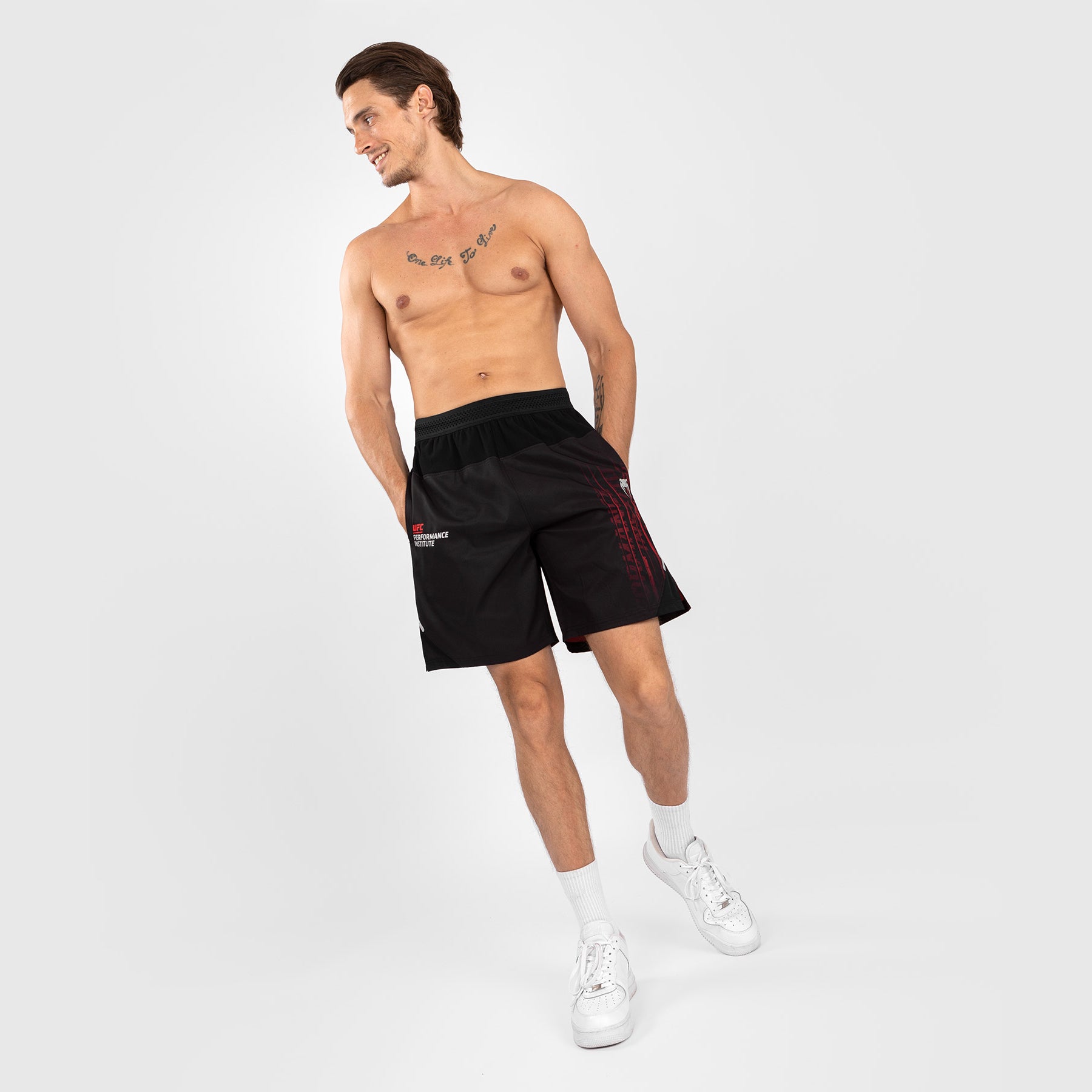 ufc-venum-performance-institute-2-0-herren-performance-short-schwarz-rot image 2