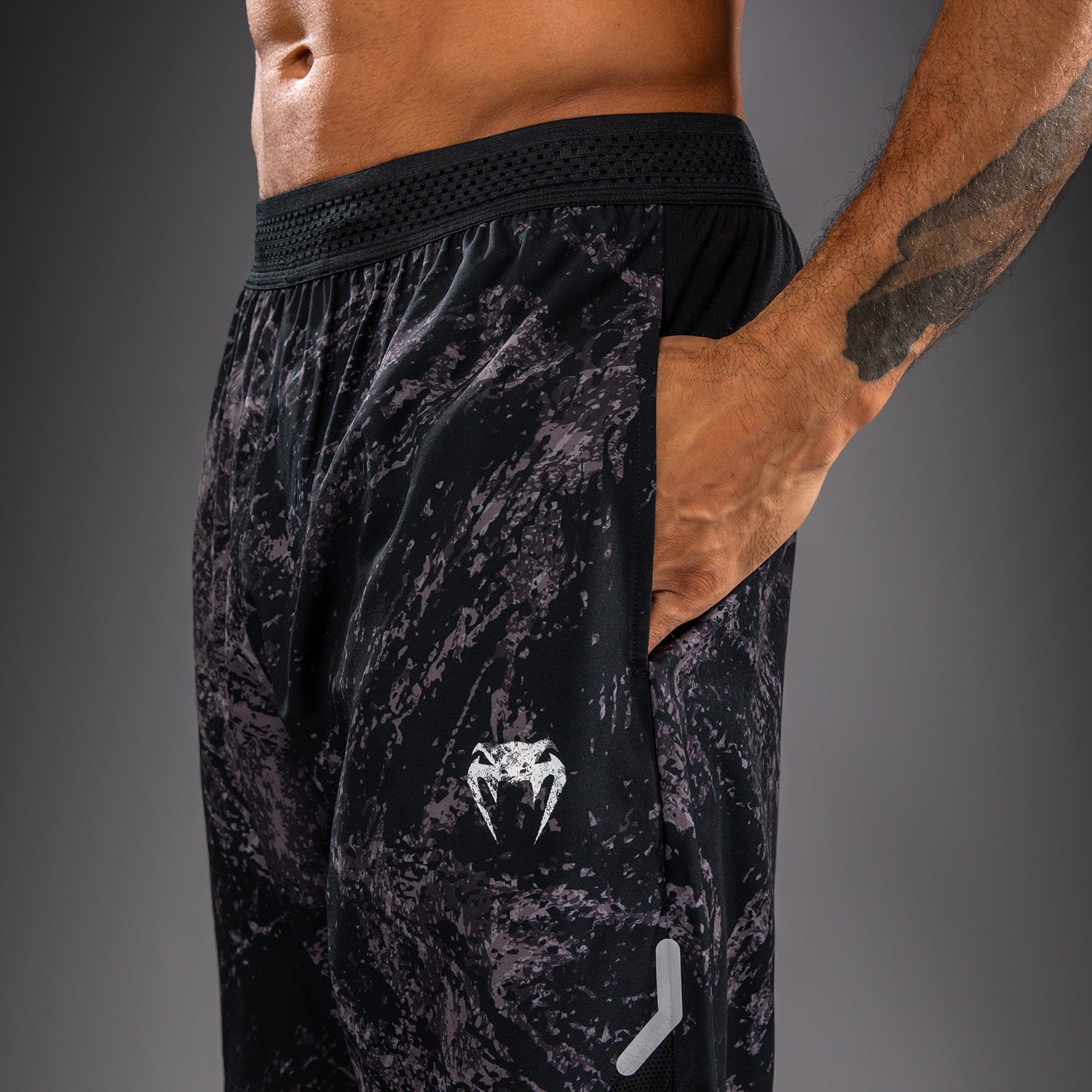 venum-rage-workout-trainingsshorts-schwarz-grau image 5