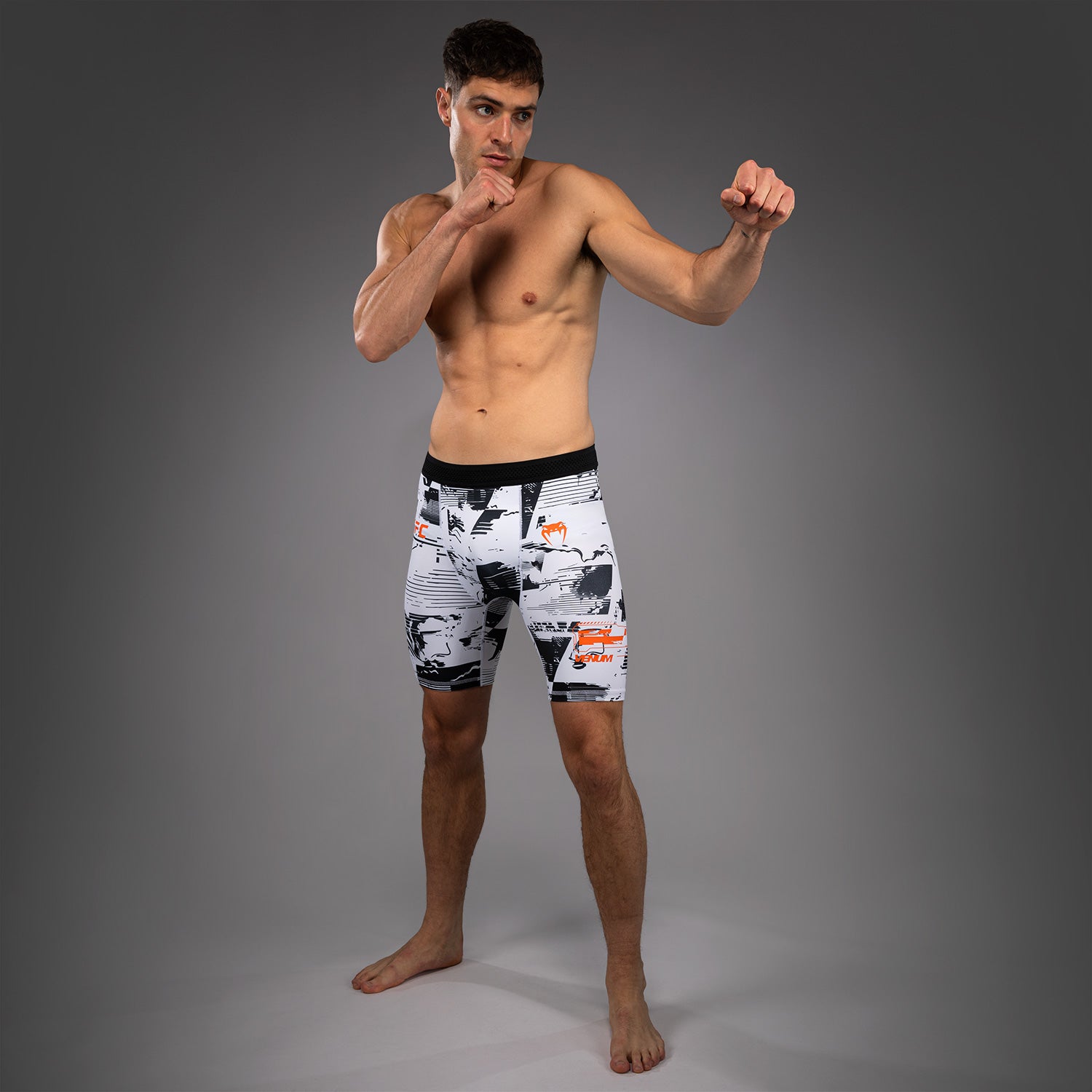 venum-ufc-zenith-authentic-fight-week-performance-vale-tudo-short-herren-wei image 5