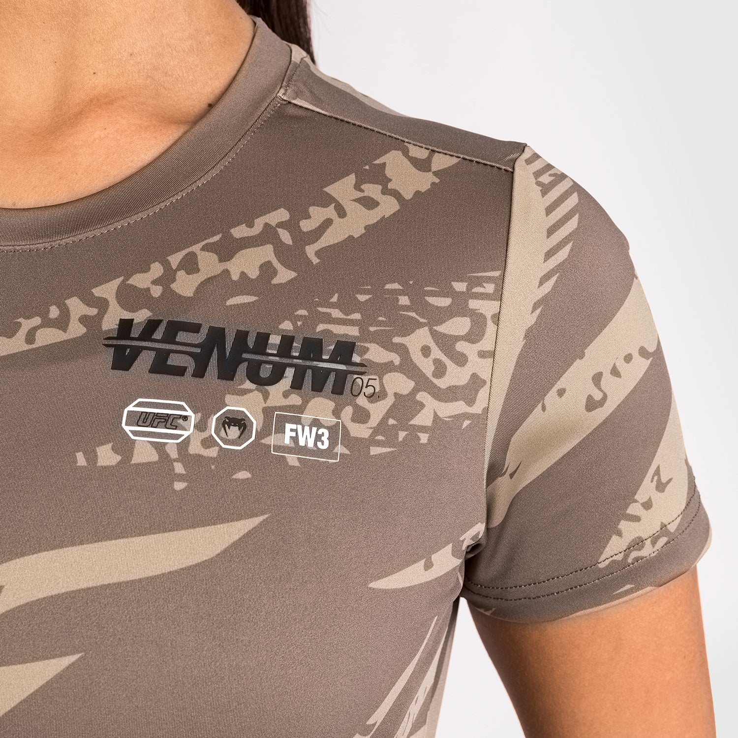 ufc-adrenaline-by-venum-fight-week-dry-tech-t-shirt-damen-desert-camo image 5