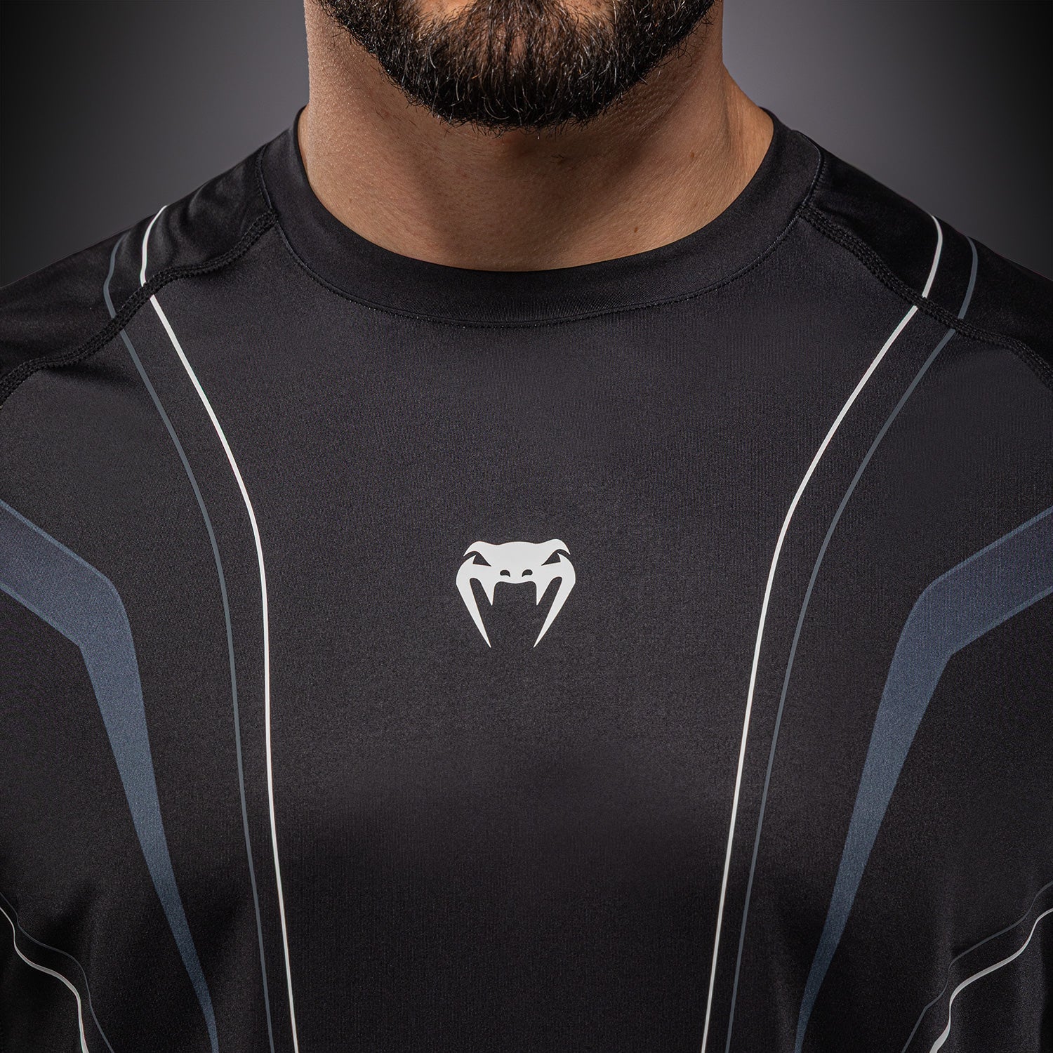 venum-streamline-dry-tech-t-shirt-schwarz-wei-f-r-herren image 8