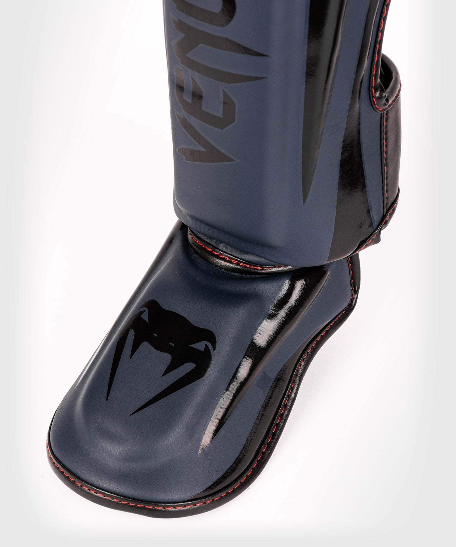 venum-elite-schienbeinschutz-marineblau-schwarz-rot image 3