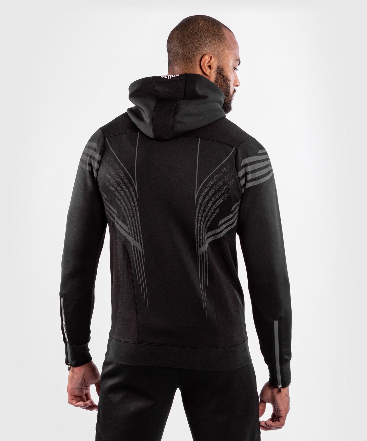 ufc-venum-authentic-fight-night-herren-walkout-hoodie-schwarz image 3