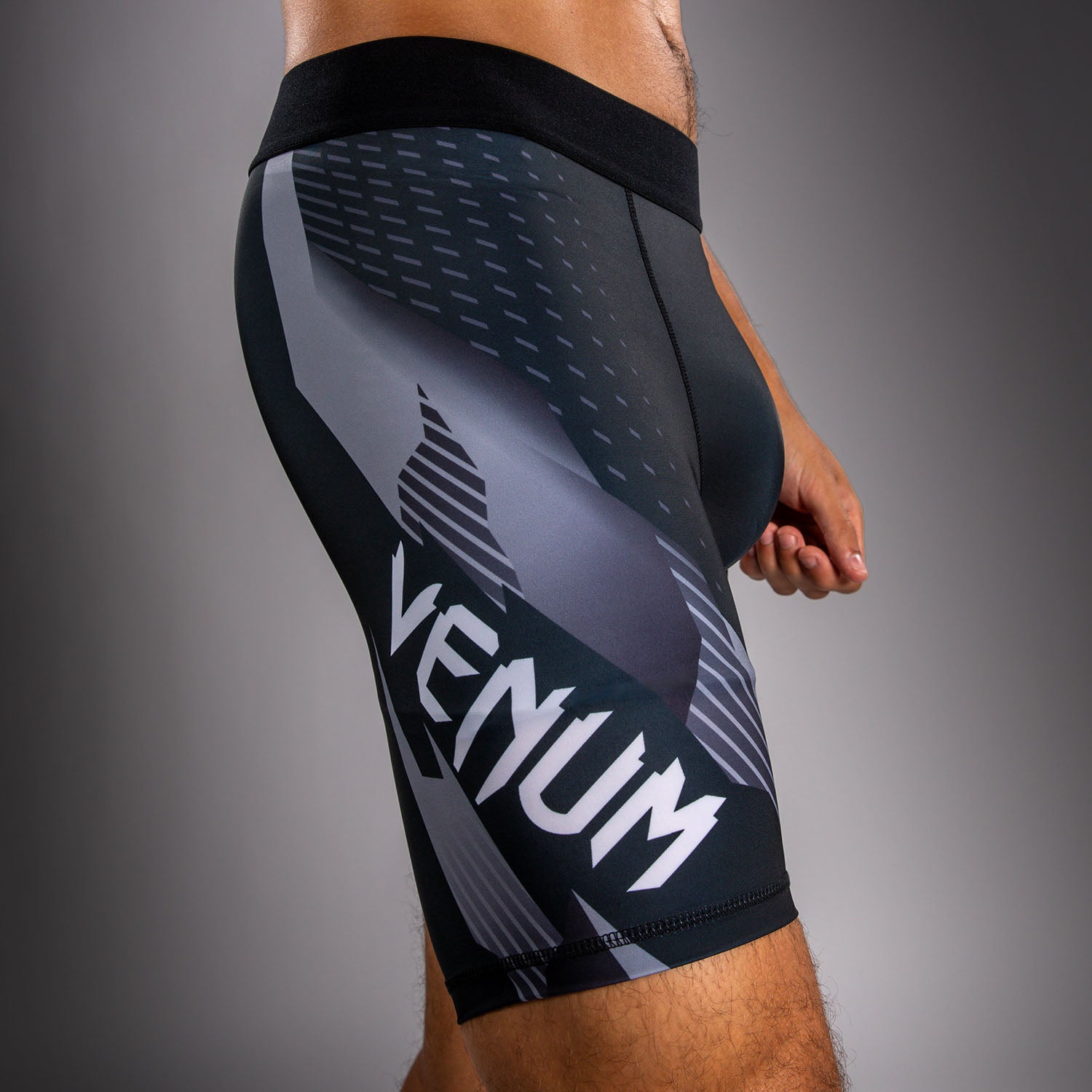 venum-no-gi-6-0-kompressionsshort-vale-tudo-herren-schwarz-wei image 6