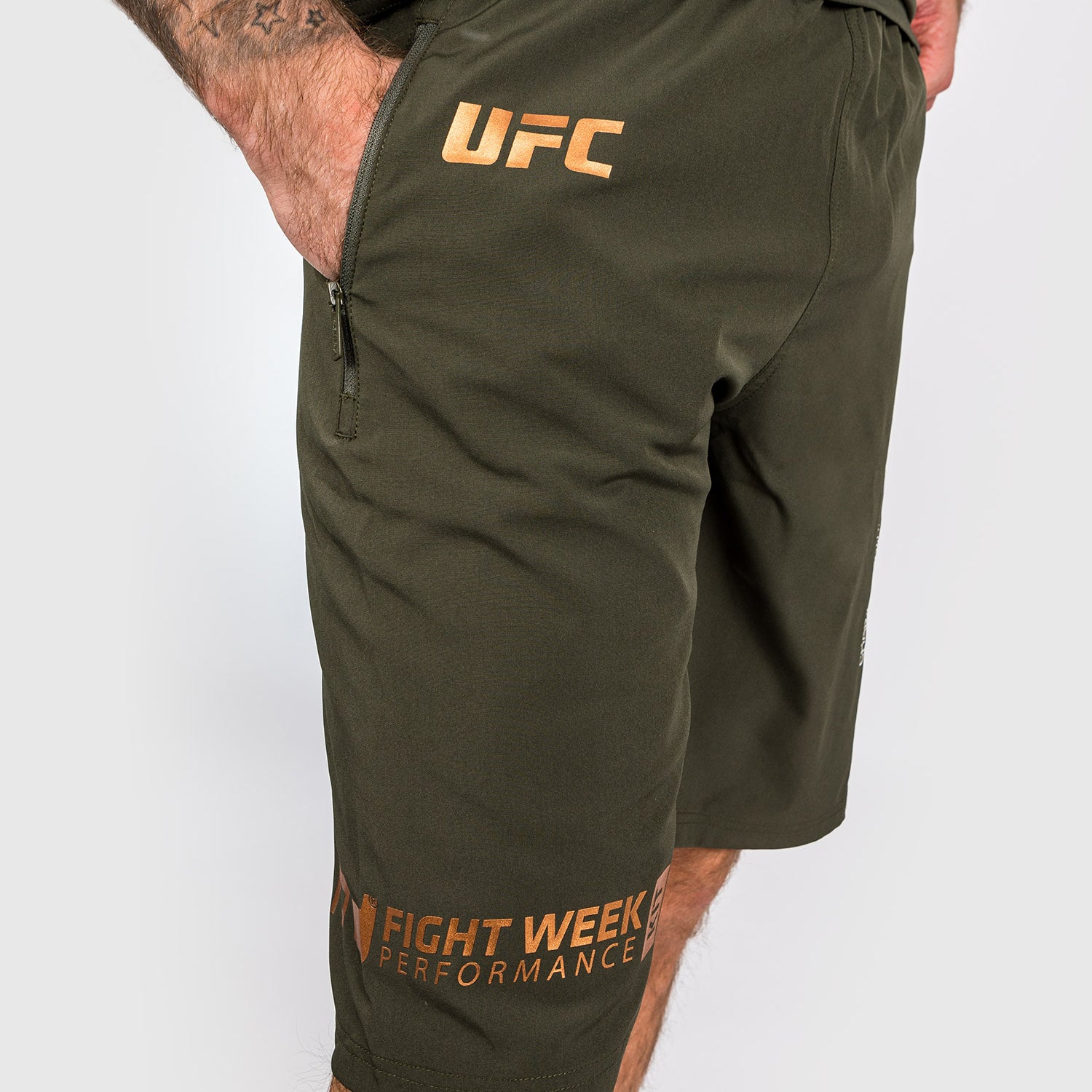 ufc-adrenaline-by-venum-fight-week-herren-performance-shorts-khaki-bronze image 7