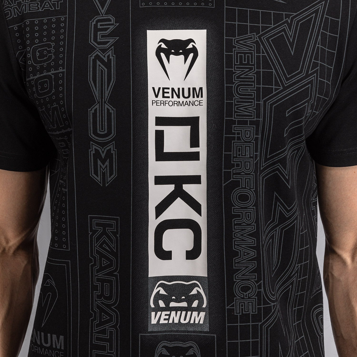 venum-karate-combat-t-shirt-schwarz-grau image 5