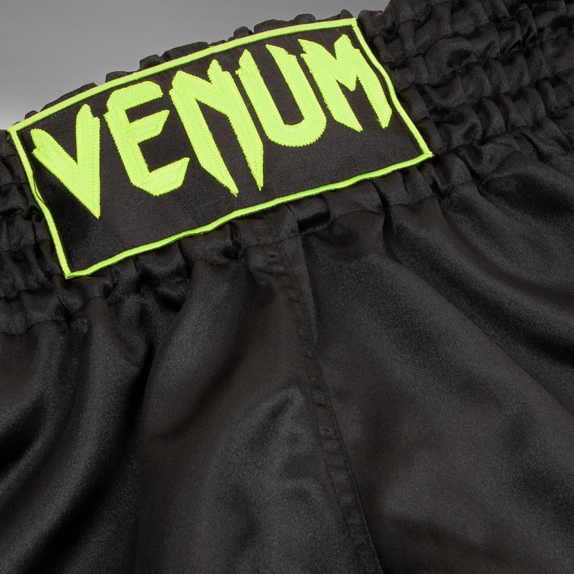 venum-classic-muay-thai-shorts-schwarz-neongelb image 3
