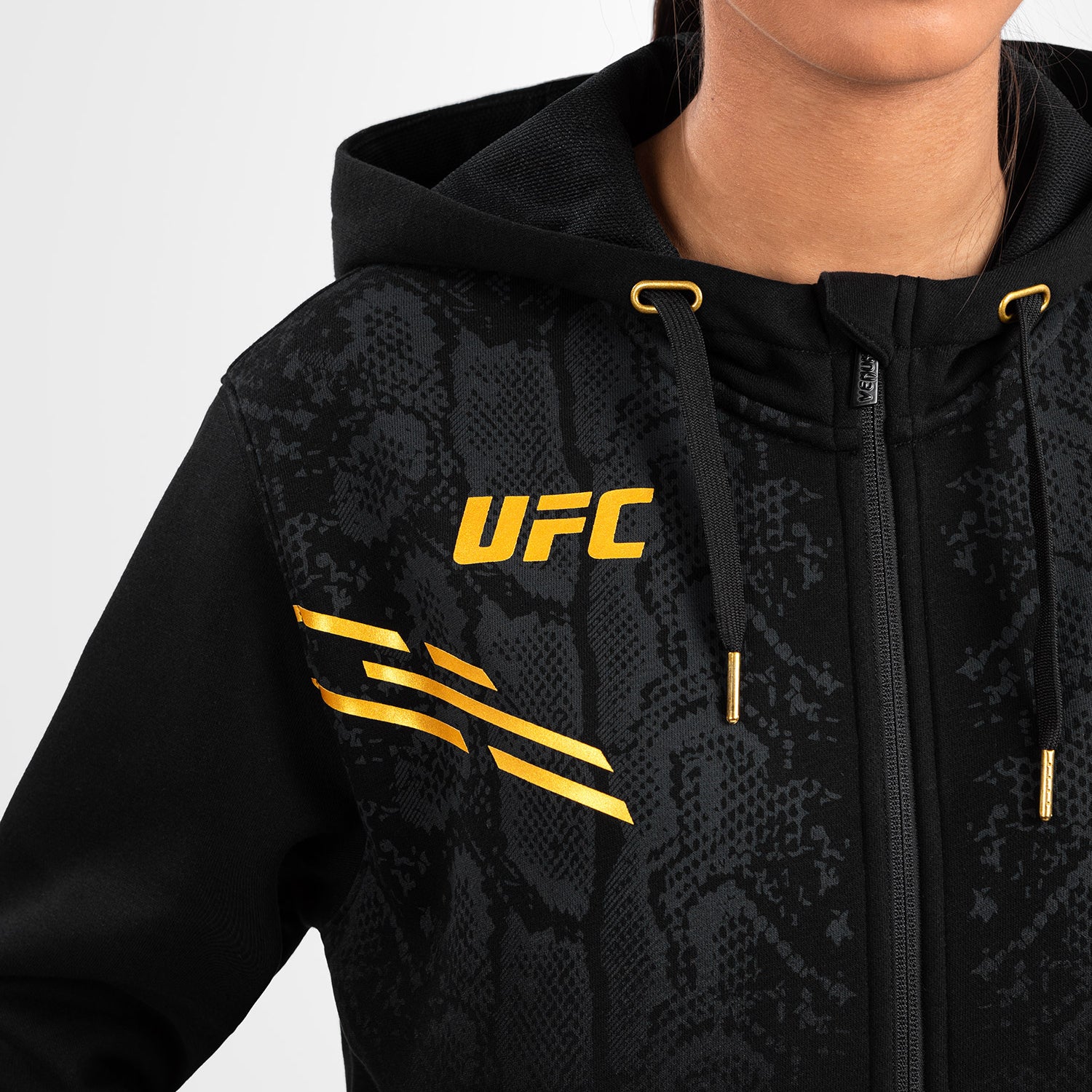 venum-ufc-adrenaline-replica-zip-hoodie-damen-champion image 2