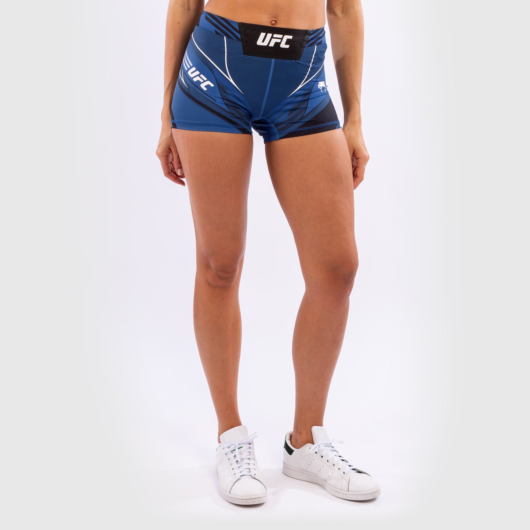 ufc-venum-authentic-fight-night-damen-vale-tudo-shorts-kurze-passform-blau image 4