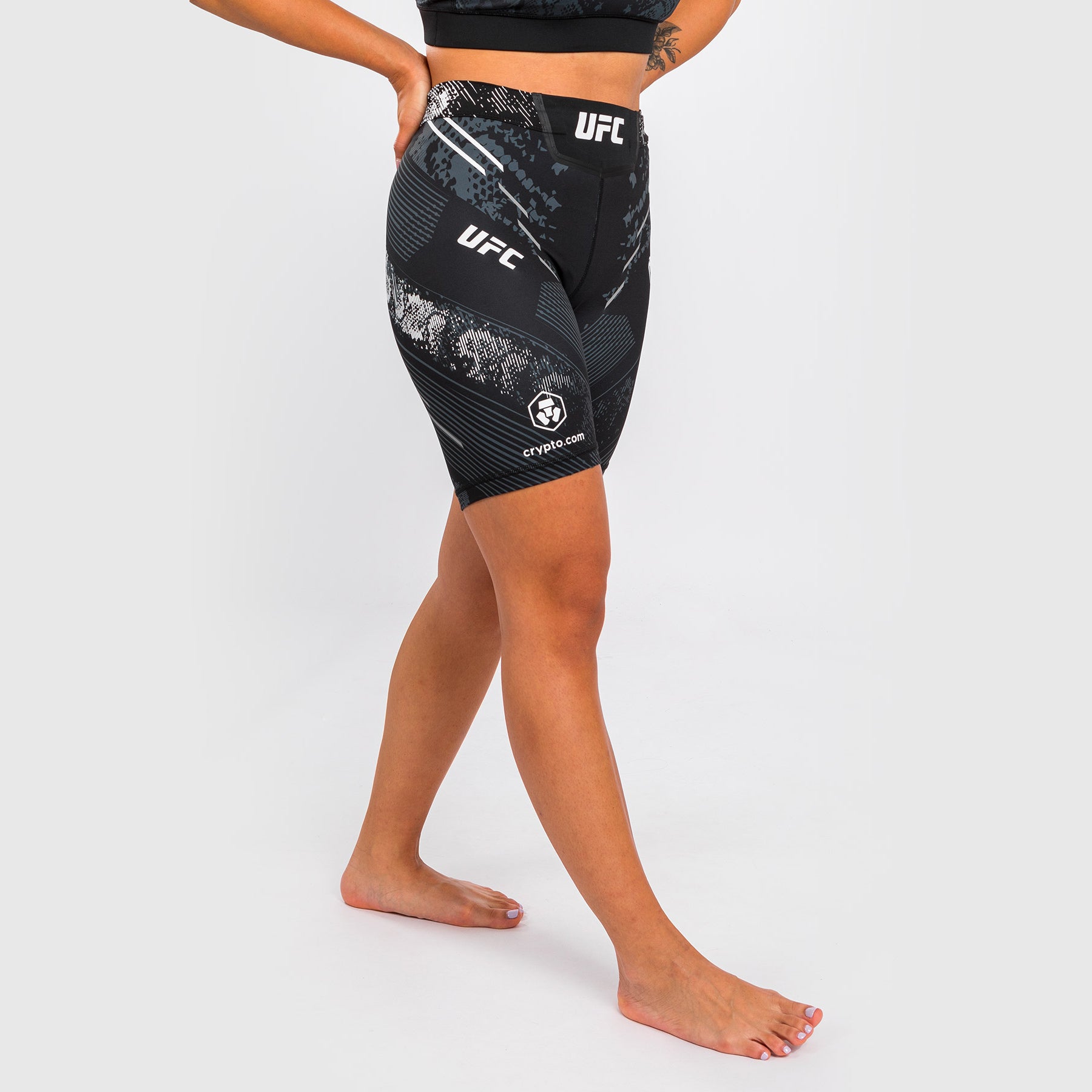 ufc-adrenaline-by-venum-authentic-fight-night-vale-tudo-short-damen-lang-schwarz image 4