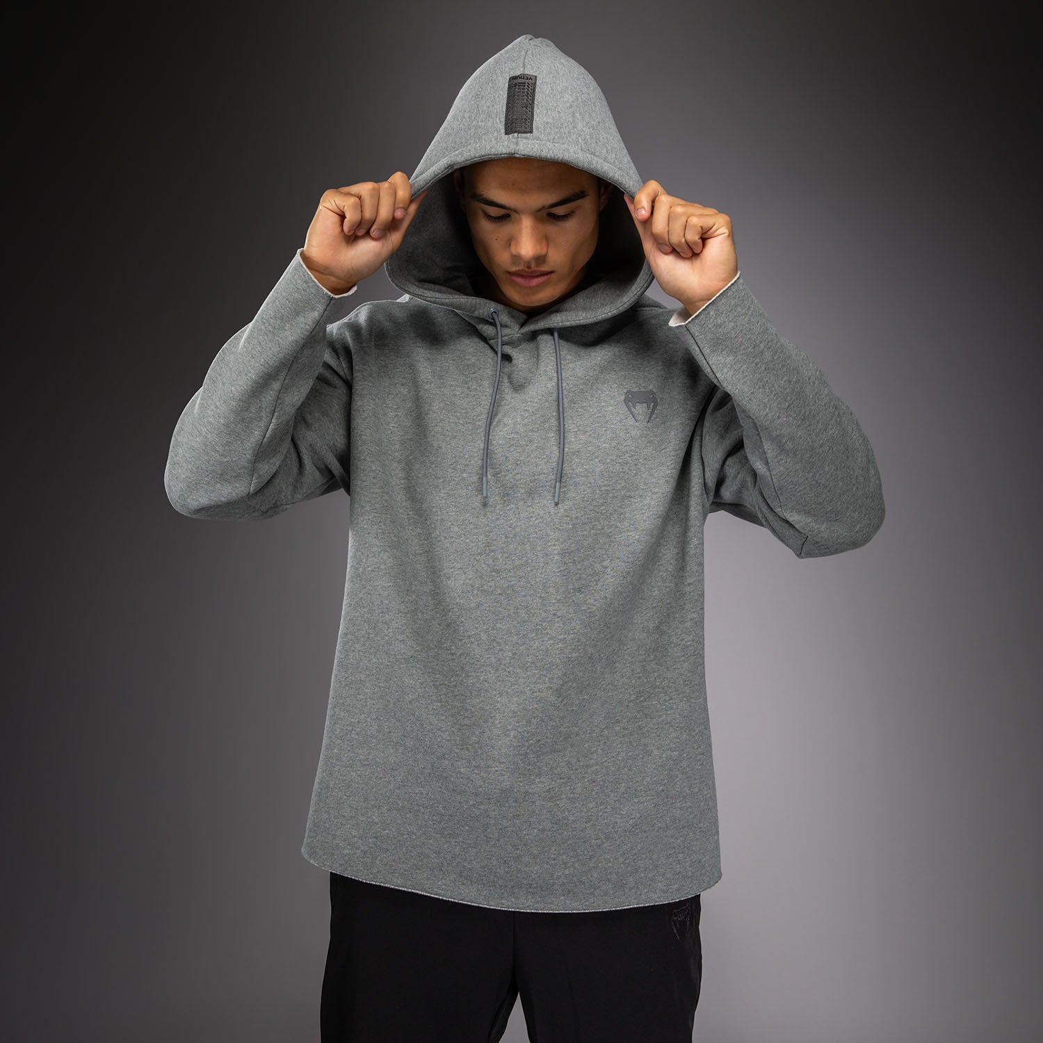 venum-divide-winter-kapuzenpullover-herren-grau image 5