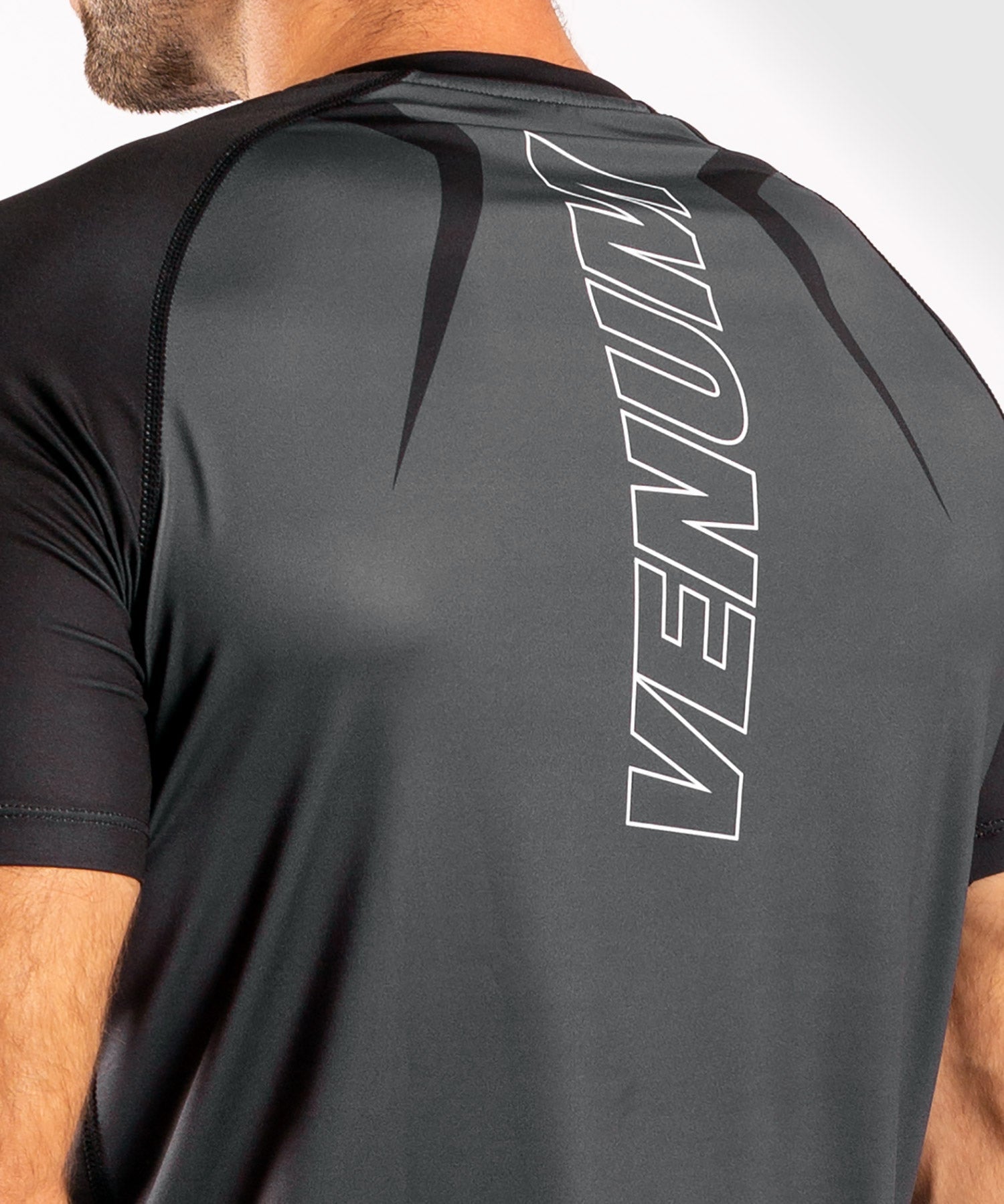 venum-contender-5-0-dry-tech-t-shirt-herren-schwarz-rot image 6
