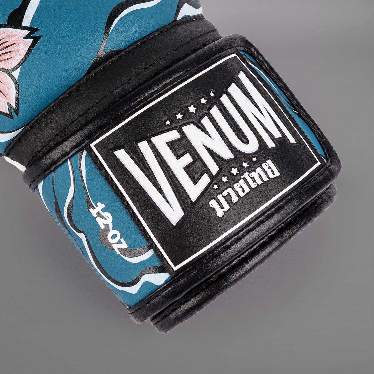 venum-x-tawanchay-boxhandschuhe-blau-wei image 3