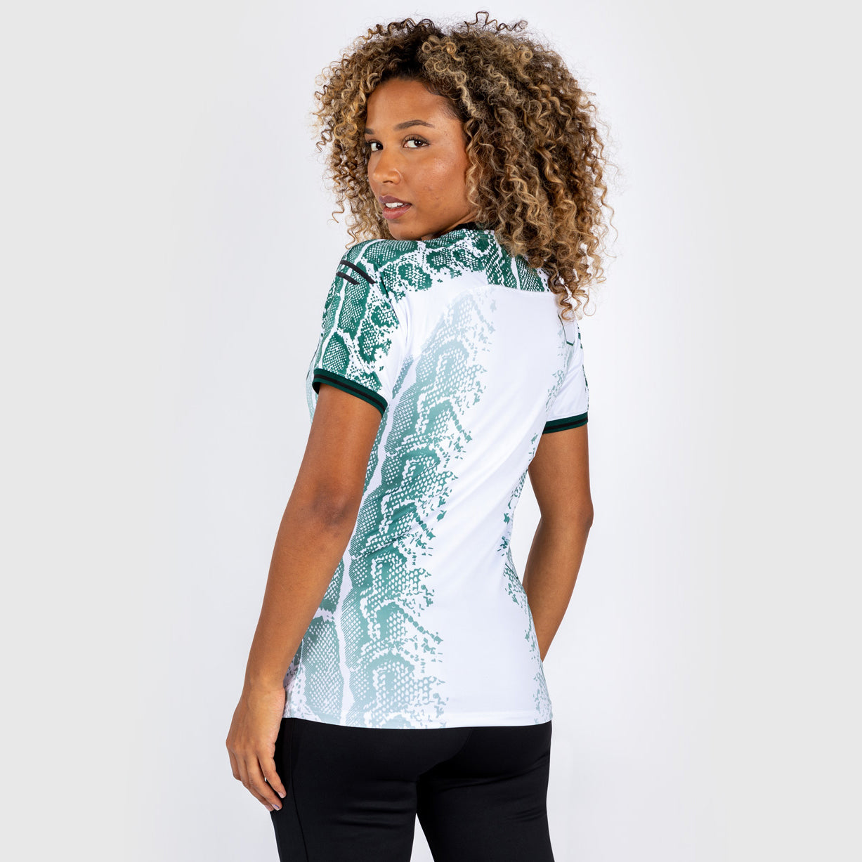 ufc-adrenaline-by-venum-authentic-fight-night-walkout-trikot-emerald-edition-wei image 4