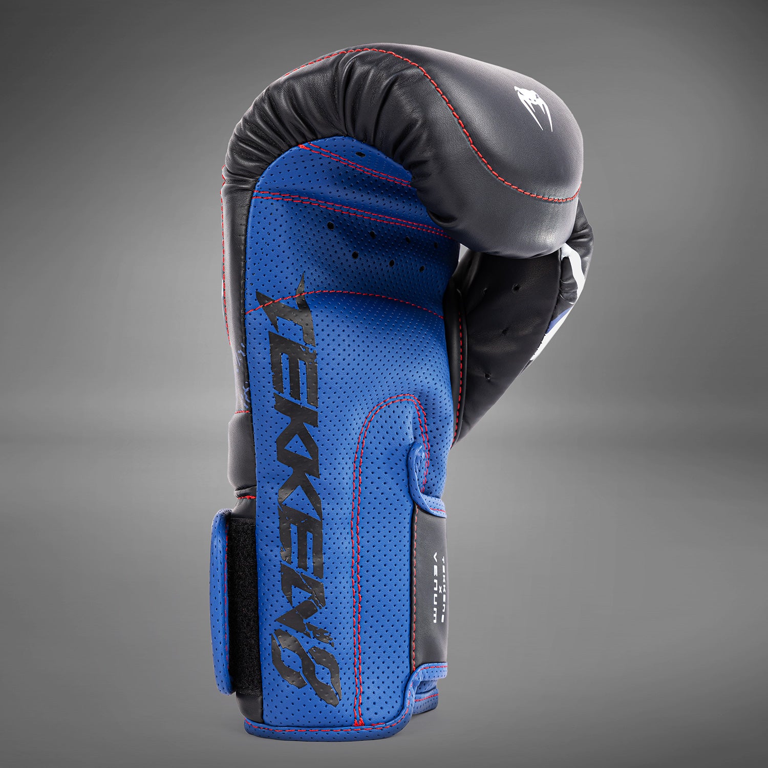 venum-x-tekken-8-jin-kazama-boxhandschuhe-blau-schwarz-wei image 7