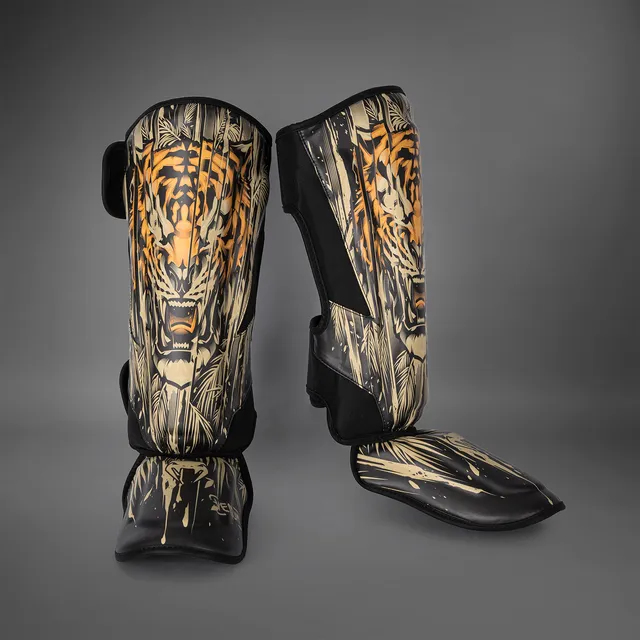 venum-tiger-schienbeinschoner-schwarz-neon-orange image 1