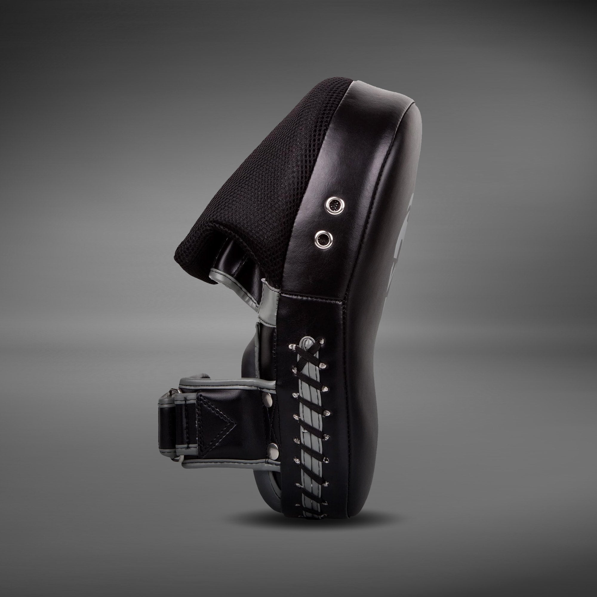 venum-elite-big-focus-pads-pratze-schwarz-wei image 3
