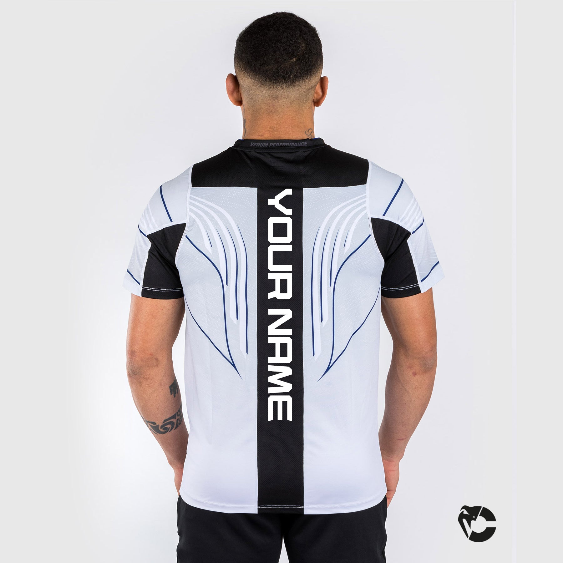 ufc-venum-authentic-fight-night-2-0-walkout-jersey-herren-midnight-edition-ice image 1