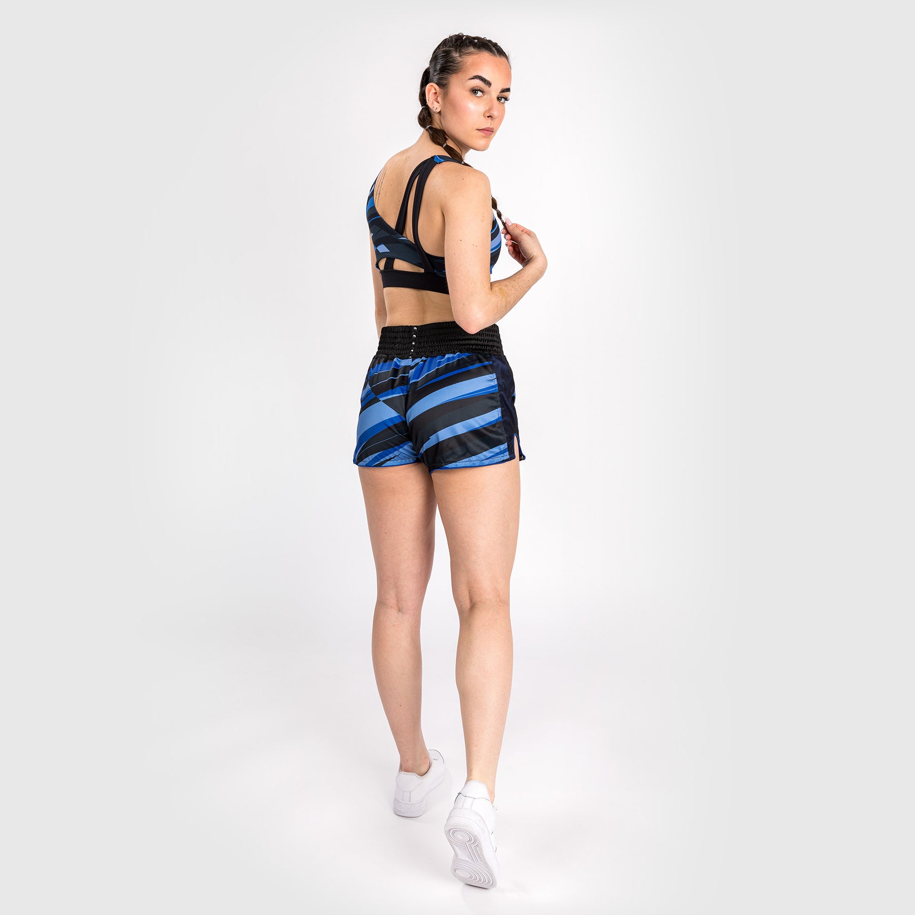 venum-abyss-frauen-muay-thai-shorts-schattenblau image 4