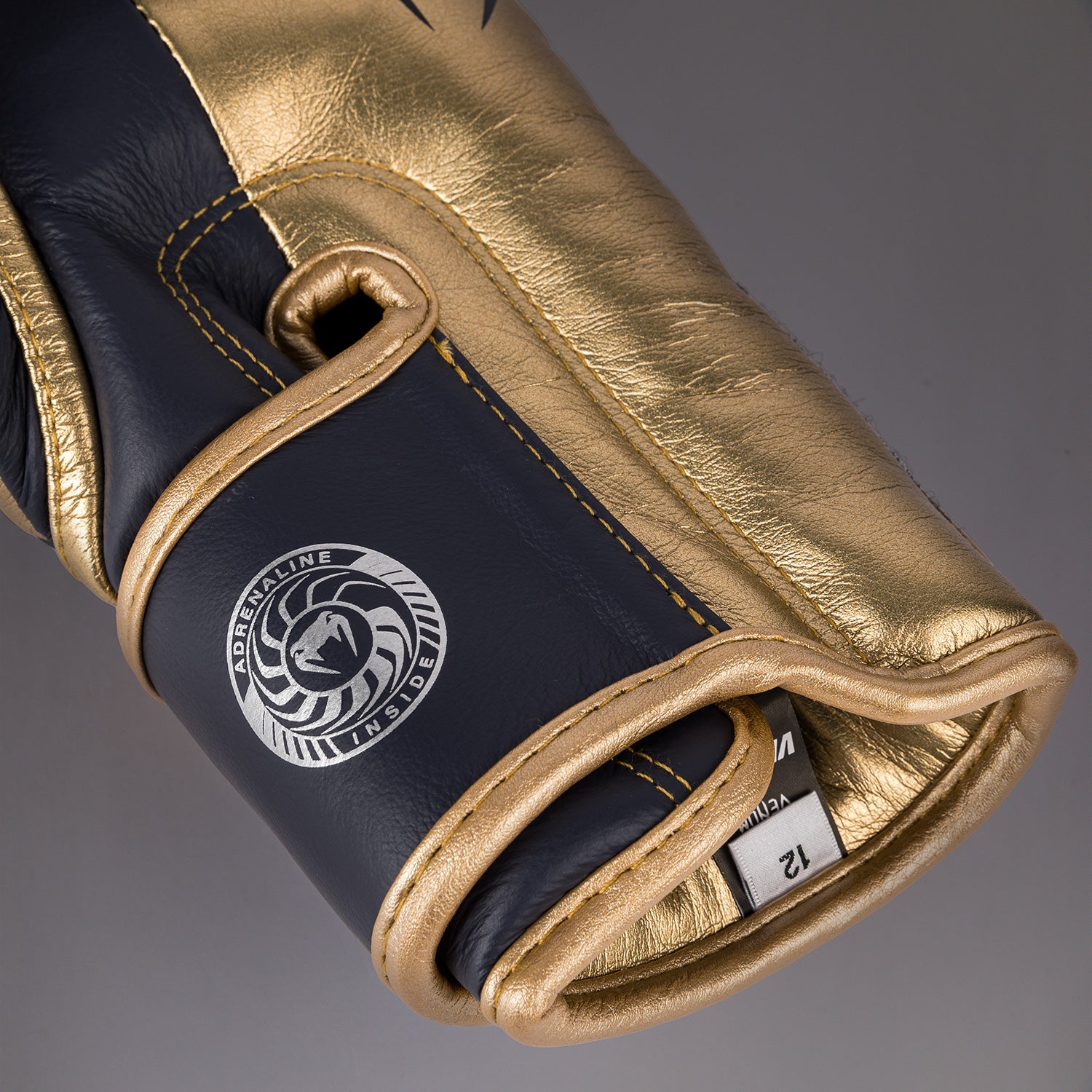 venum-giant-3-0-boxhandschuhe-marine-gold-spezialausgabe image 4