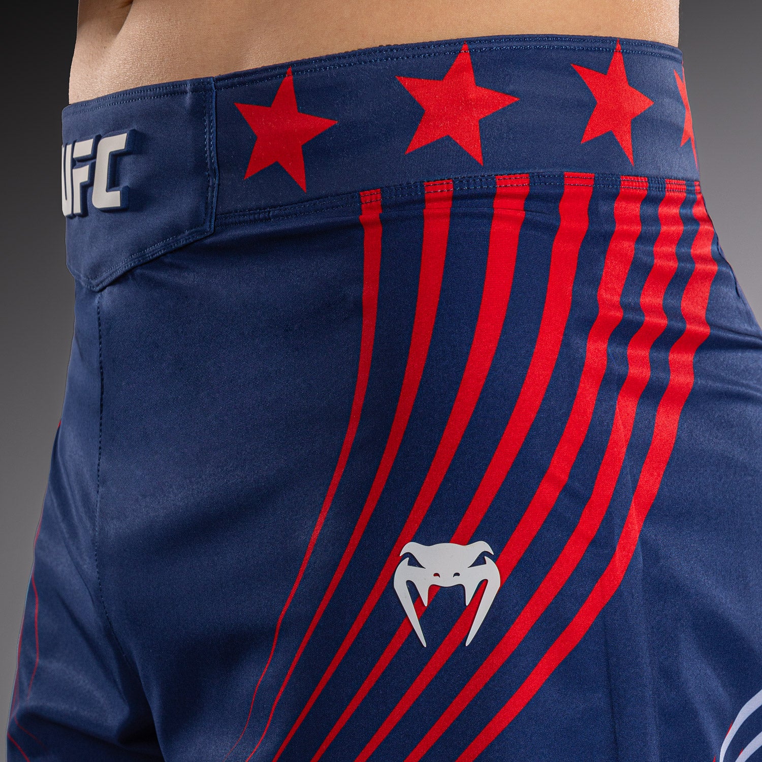 ufc-freedom-250-by-venum-authentic-fight-night-fightshorts-long-fit-blau-f-r-her image 8