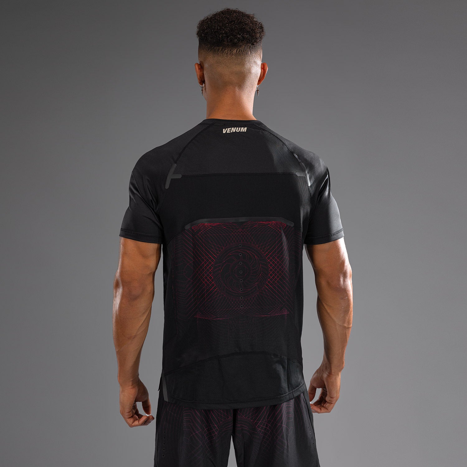 venum-g-fit-air-herren-dry-tech-t-shirt-tiefschwarz-feuerrot image 5