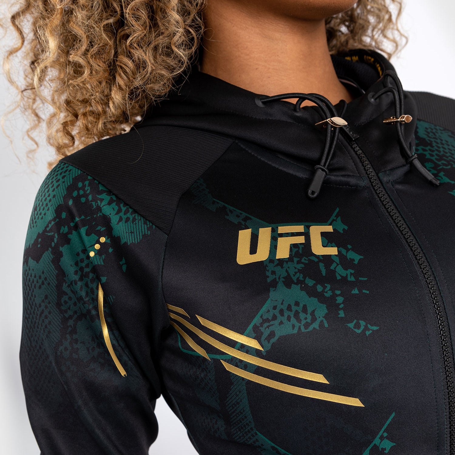 ufc-adrenaline-by-venum-authentic-fight-night-walkout-hoodie-damen-emerald-editi-3 image 6