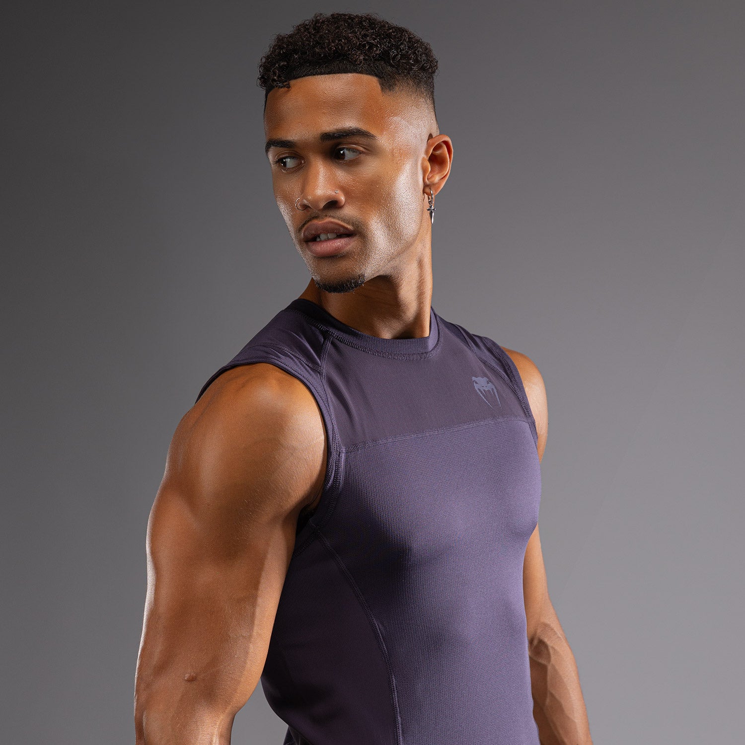 venum-g-fit-air-herren-rmelloses-rashguard-tiefpurpur image 2