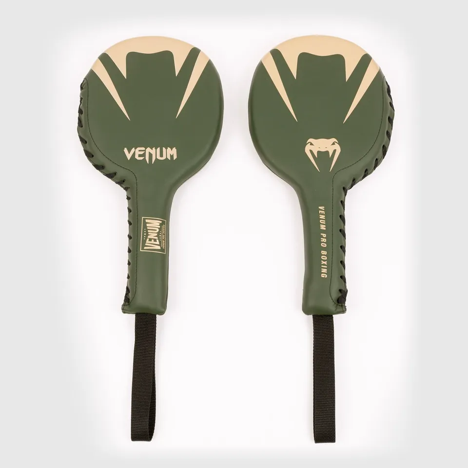 venum-satchel-kick-shield-kickpratze-schwarz-wei image 1