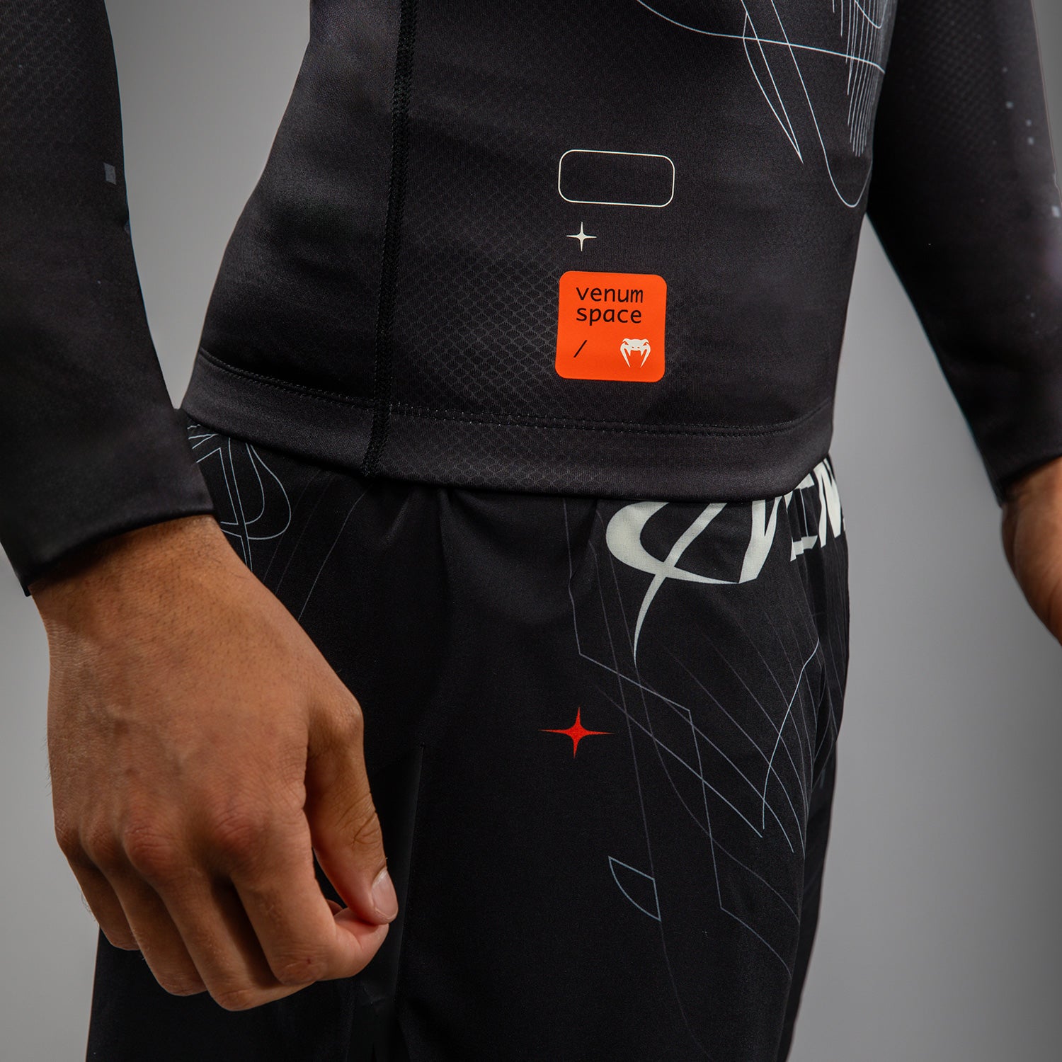 venum-eclipse-langarm-rashguard-schwarz-ivory image 5