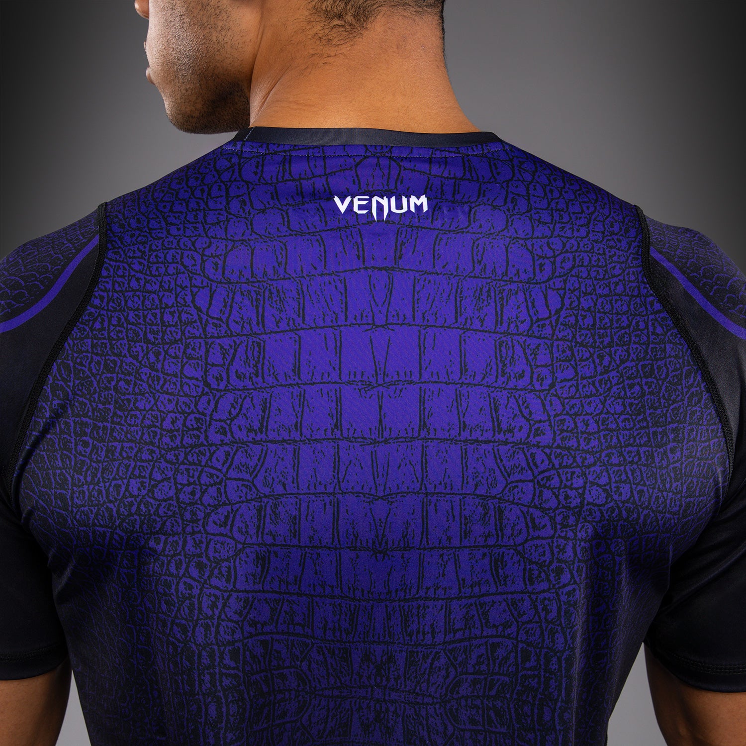 venum-x-tekken-8-dry-tech-t-shirt-kazuya-herren-schwarz-lila image 7