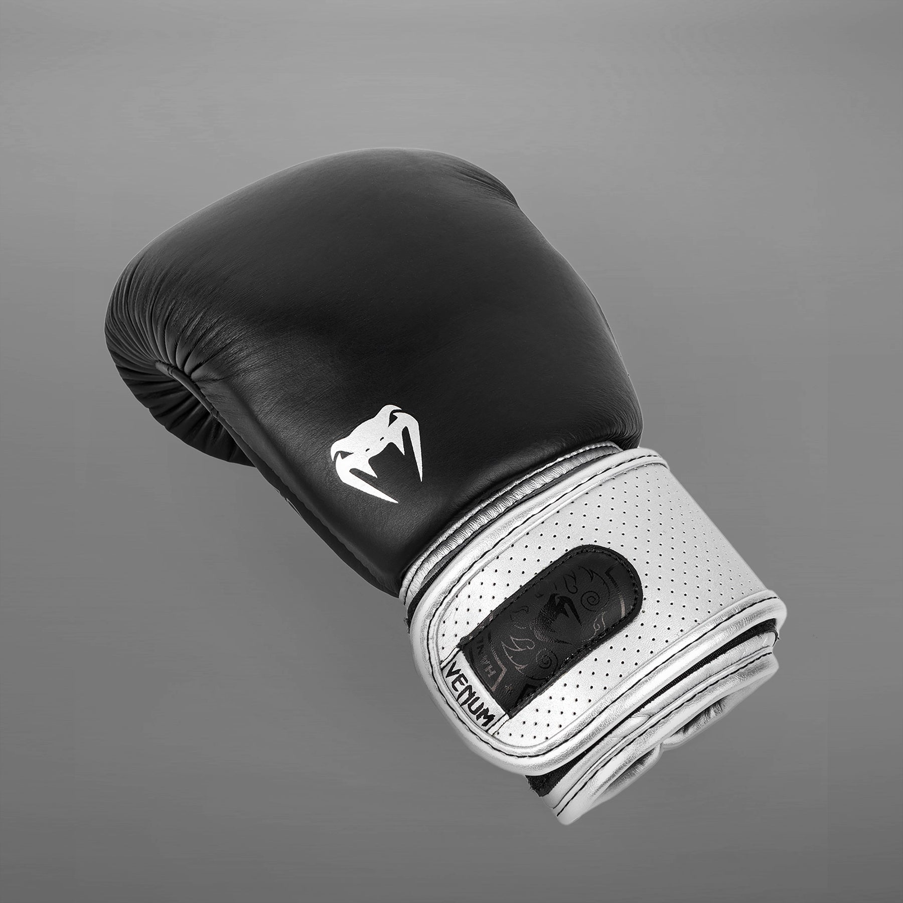 venum-power-2-0-boxhandschuhe-schwarz-gold image 4
