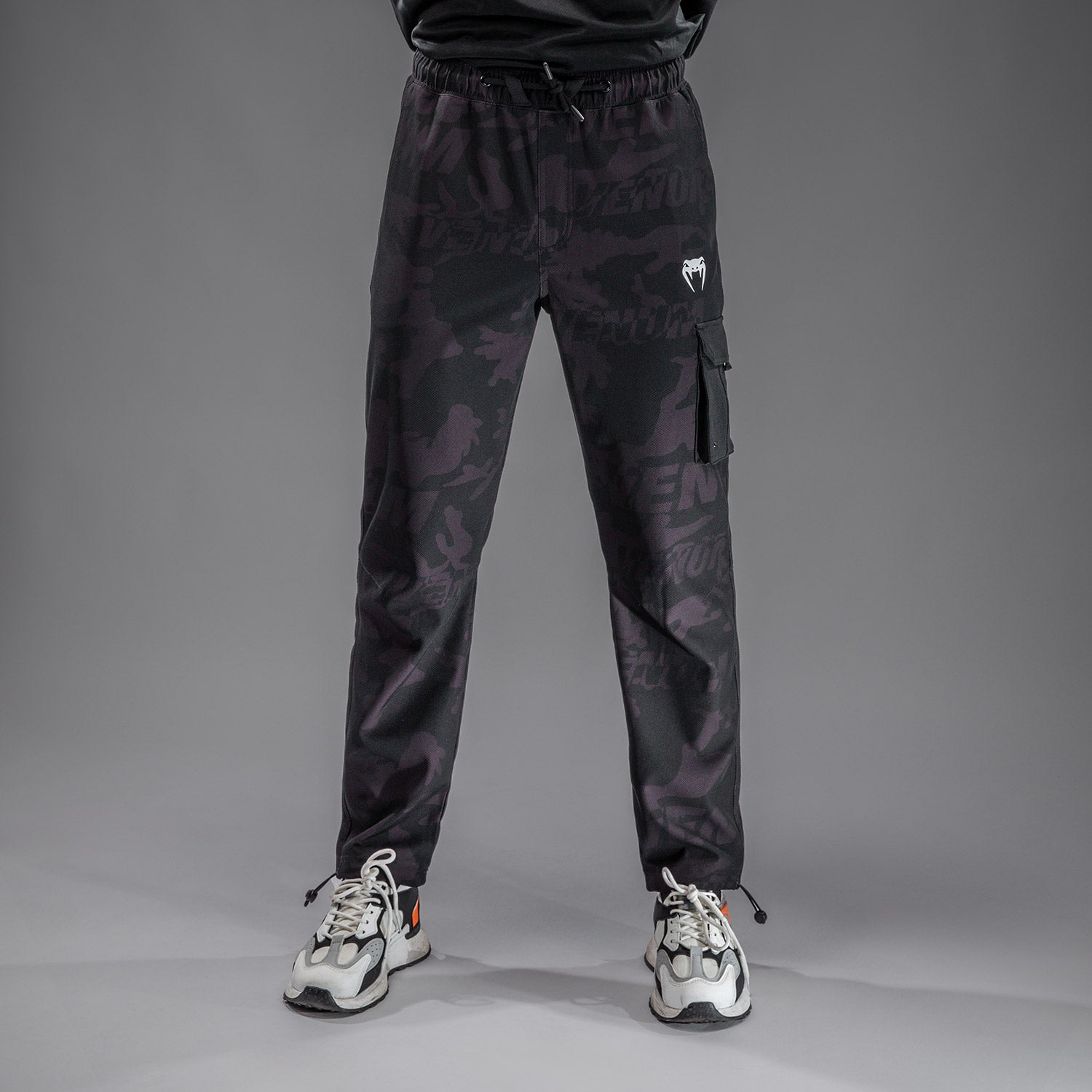 venum-trooper-herren-trainingshose-schwarz-violett image 4