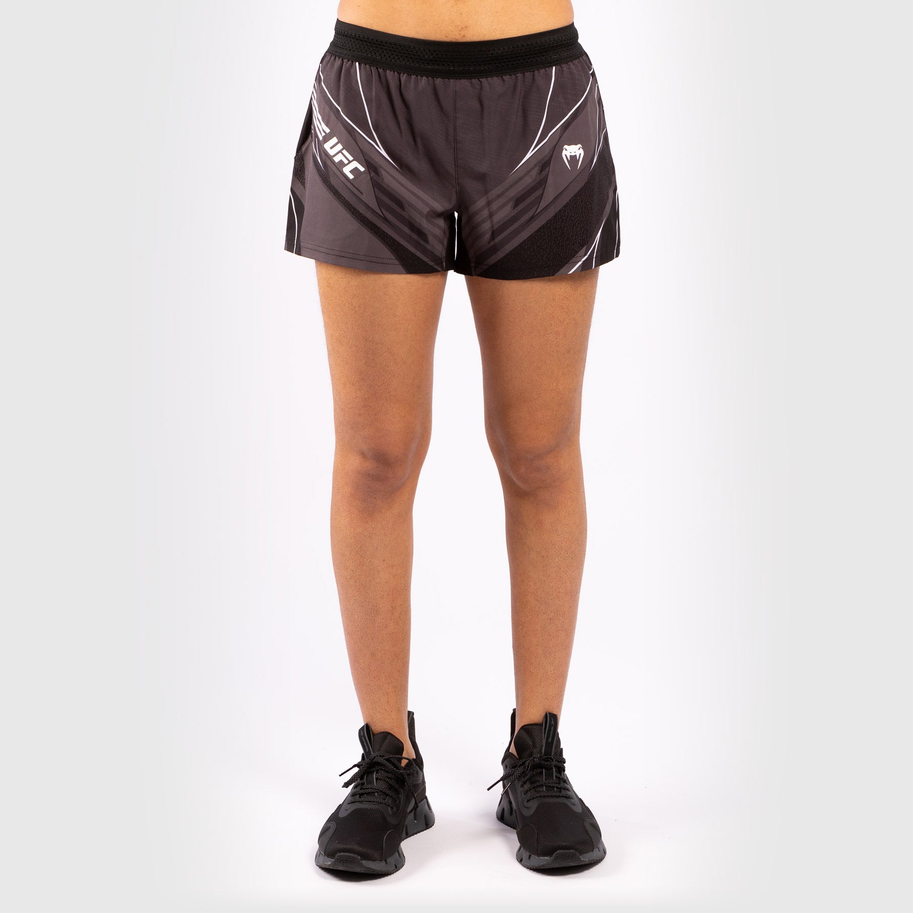 ufc-venum-replica-damen-shorts-schwarz-trainingsshorts image 1