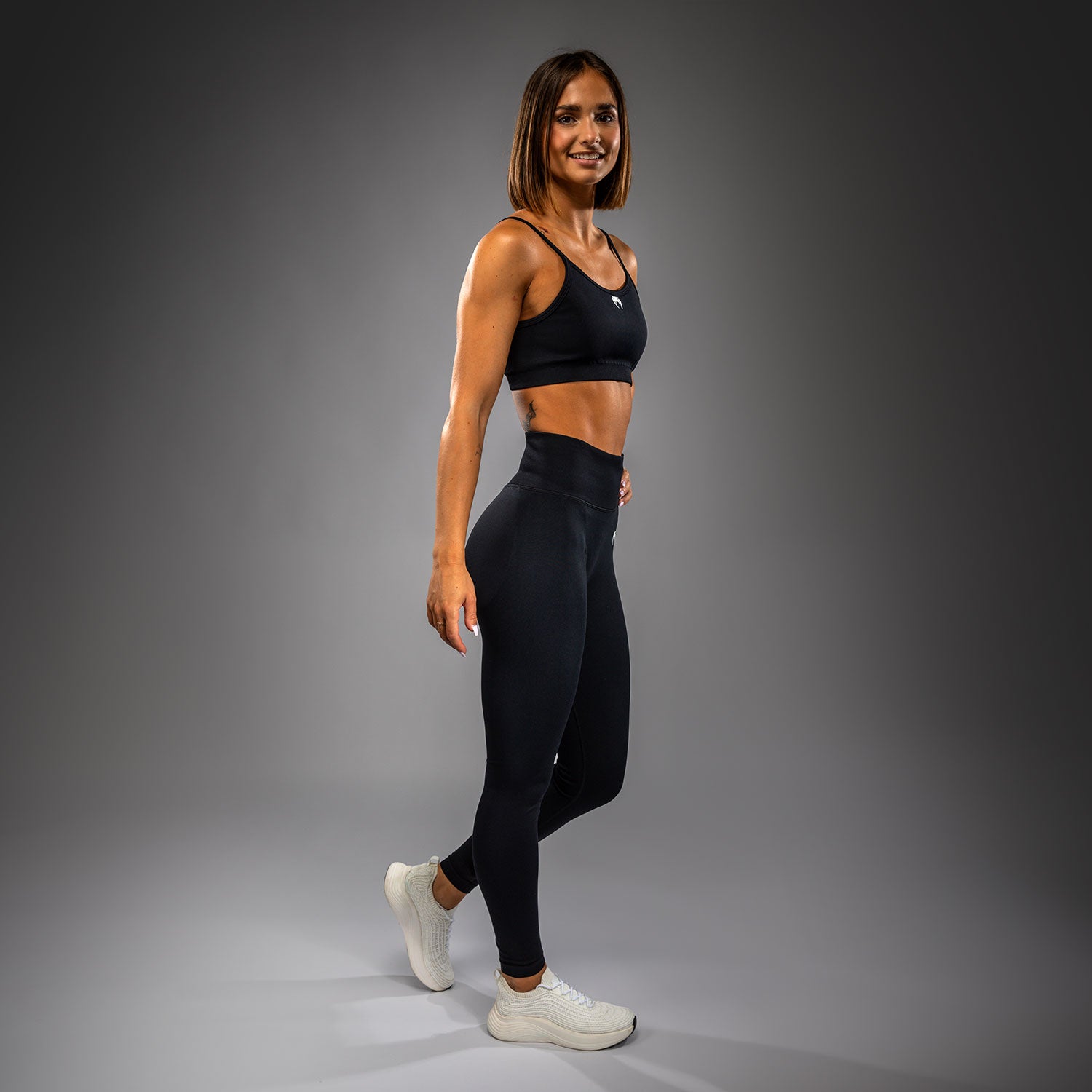 venum-sculpt-women-s-sport-bh-schwarz-wei image 6