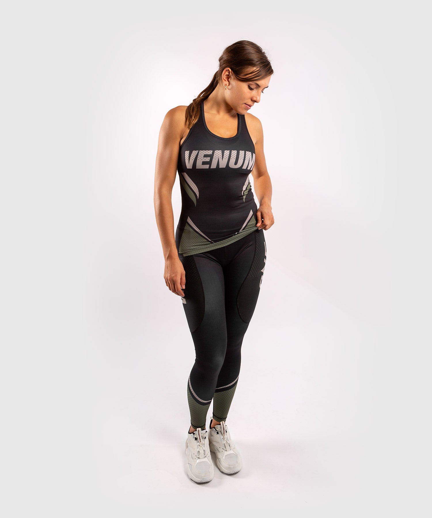venum-dry-tech-one-fc-tanktop-damen-schwarz-khaki image 7