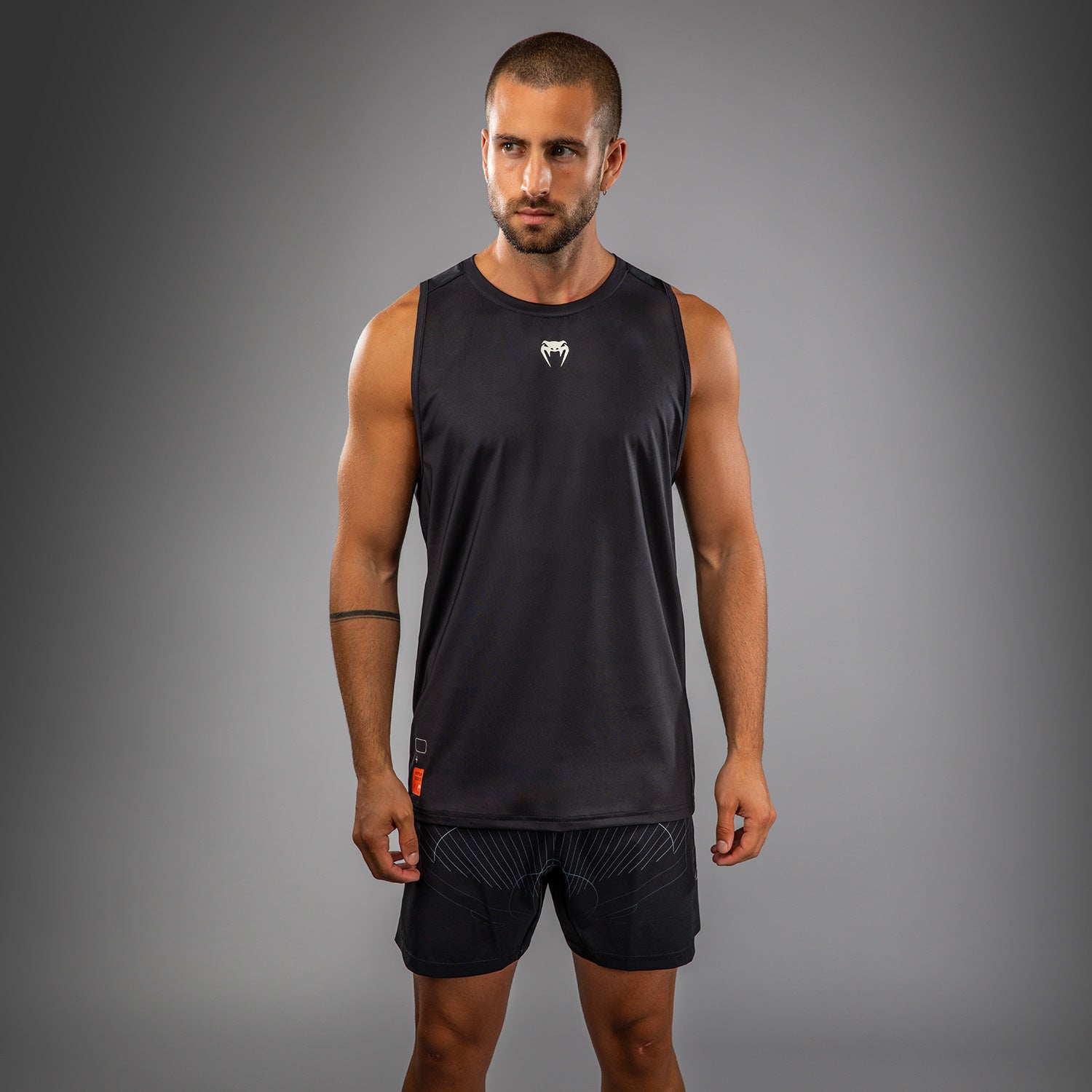 venum-eclipse-dry-tech-tank-top-schwarz-ivory-herren image 1