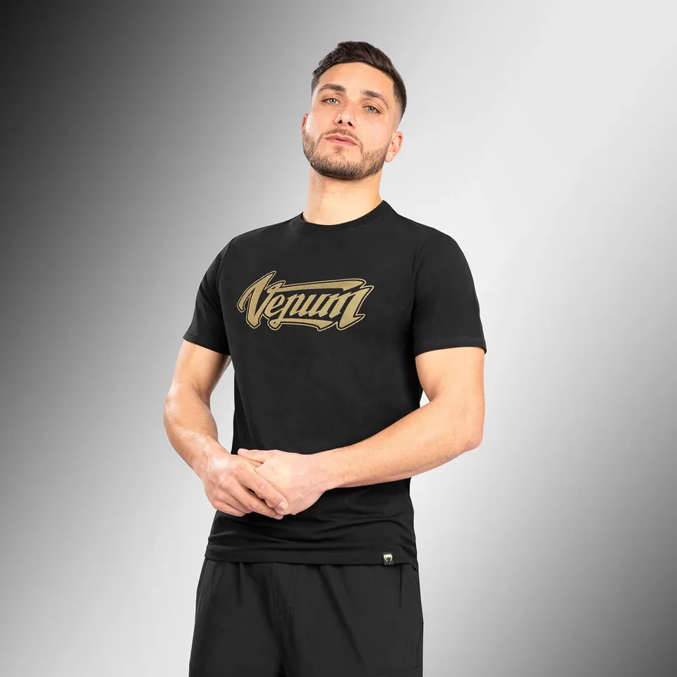 venum-absolute-2-0-t-shirt-angepasste-passform-schwarz-gold-herren image 1