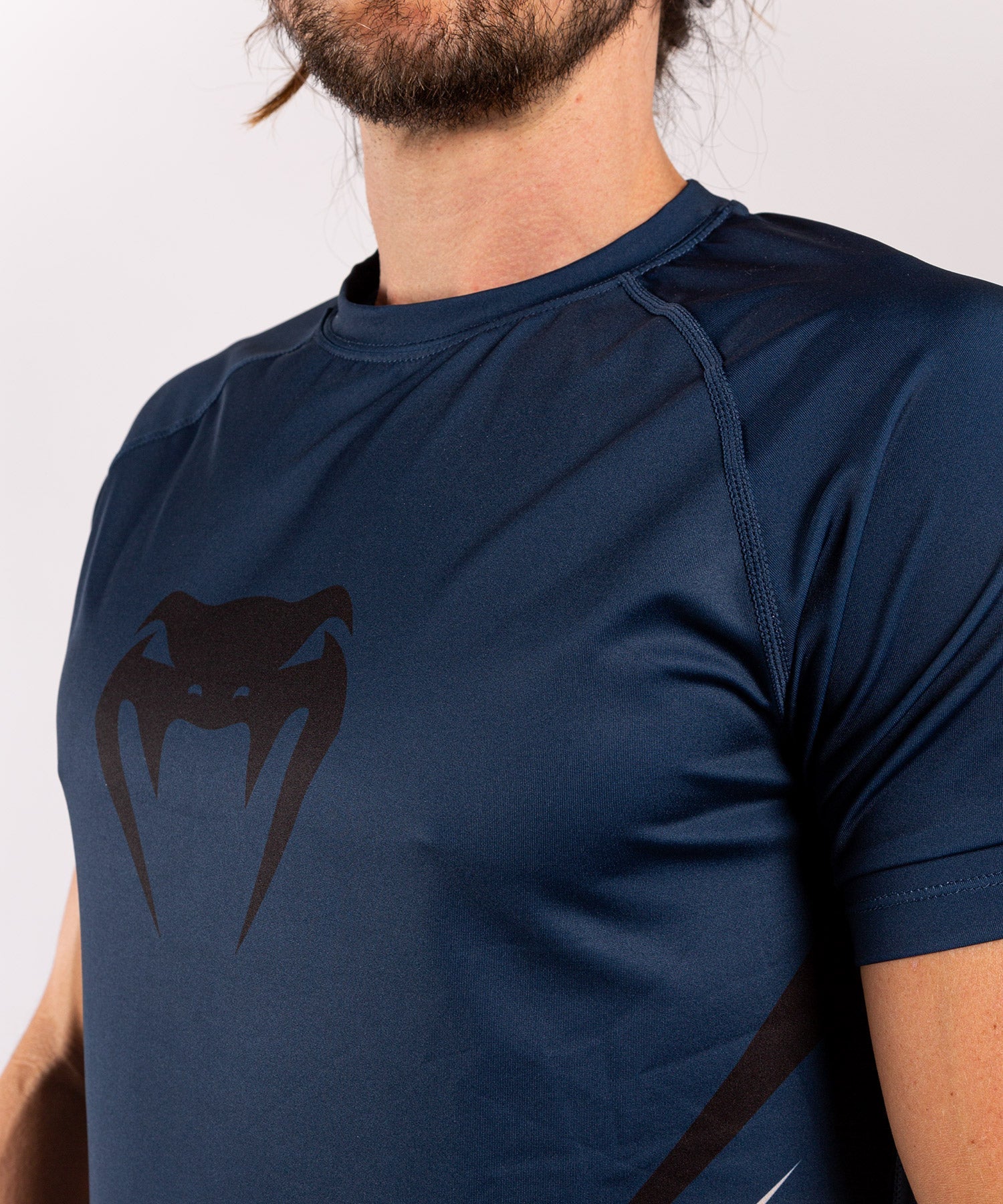 venum-contender-5-0-dry-tech-t-shirt-marineblau-sand image 7