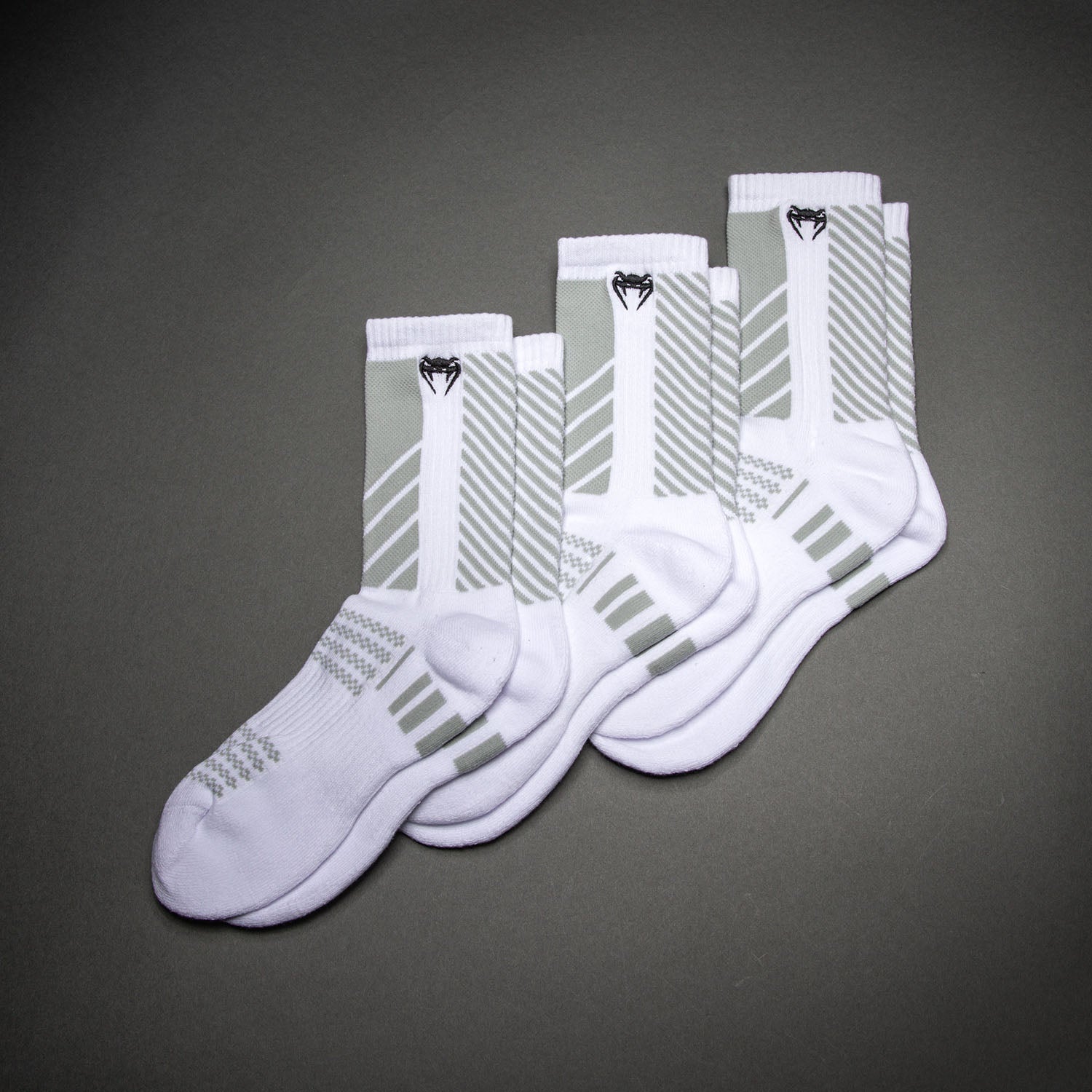 venum-vector-crew-socken-3er-pack-wei-grau image 1