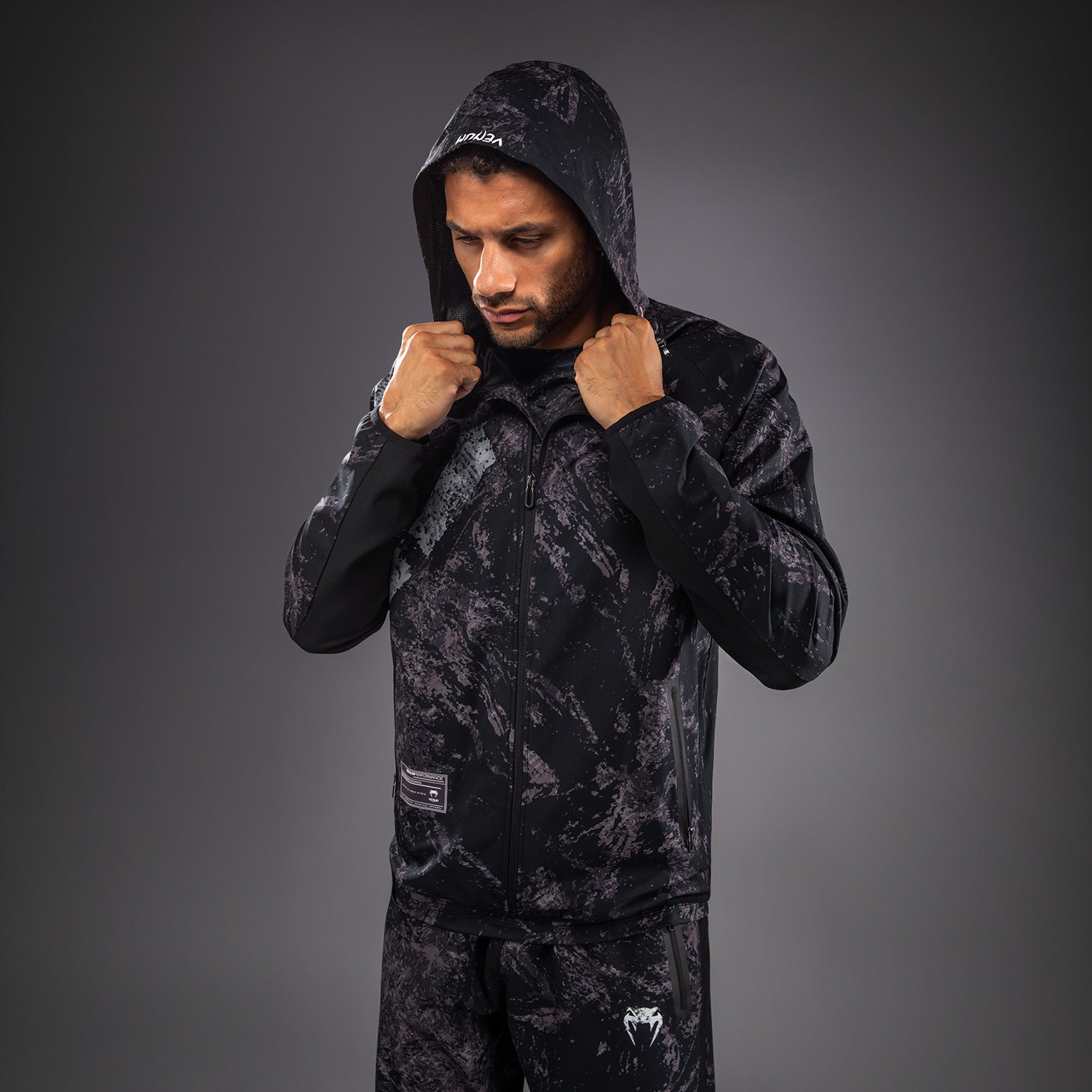 venum-rage-workout-trainingsjacke-schwarz-grau image 4