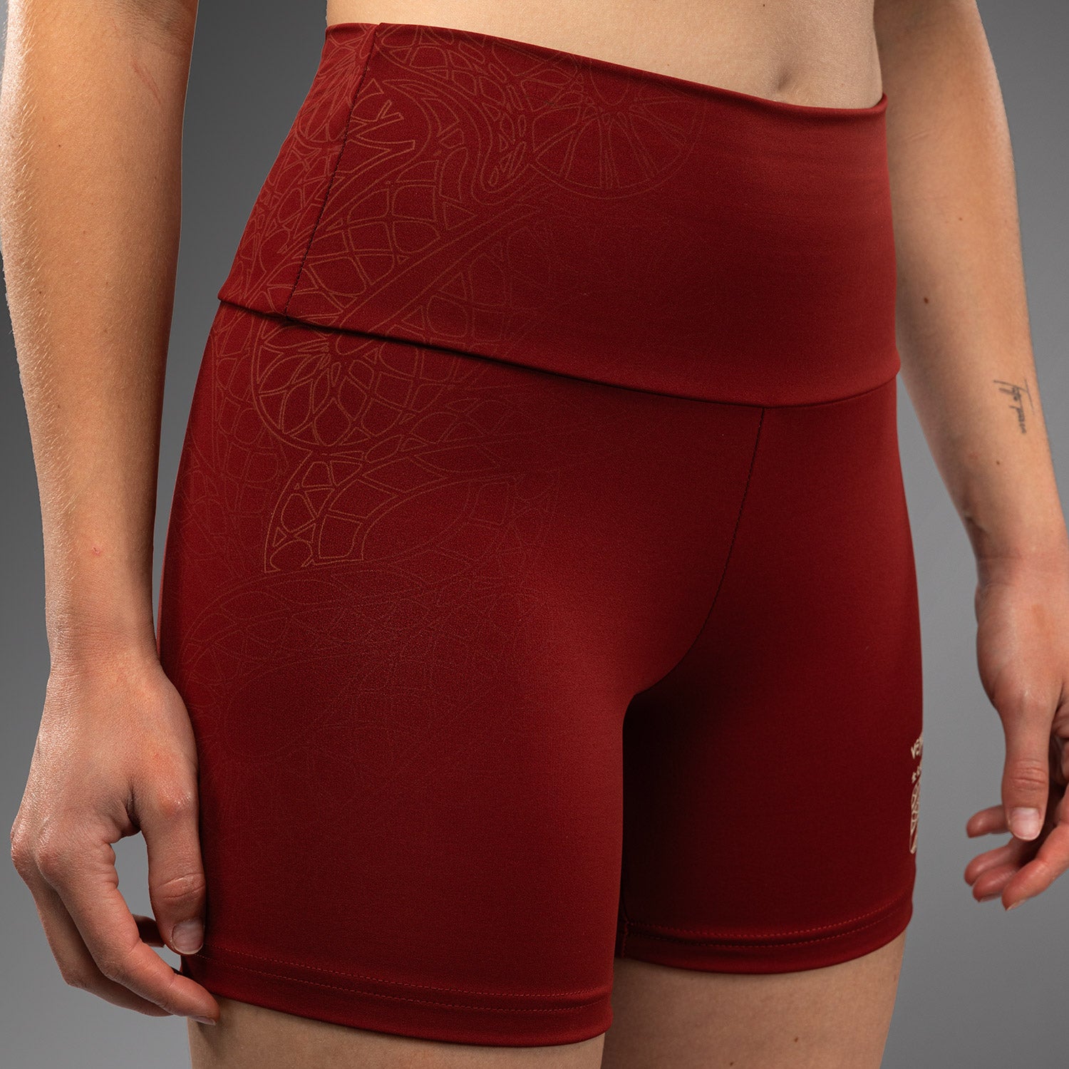 venum-serpenti-damen-vale-tudo-shorts-burgunder-elfenbein image 5